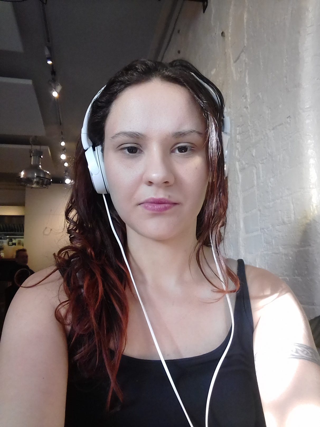 About Clarissa Medium