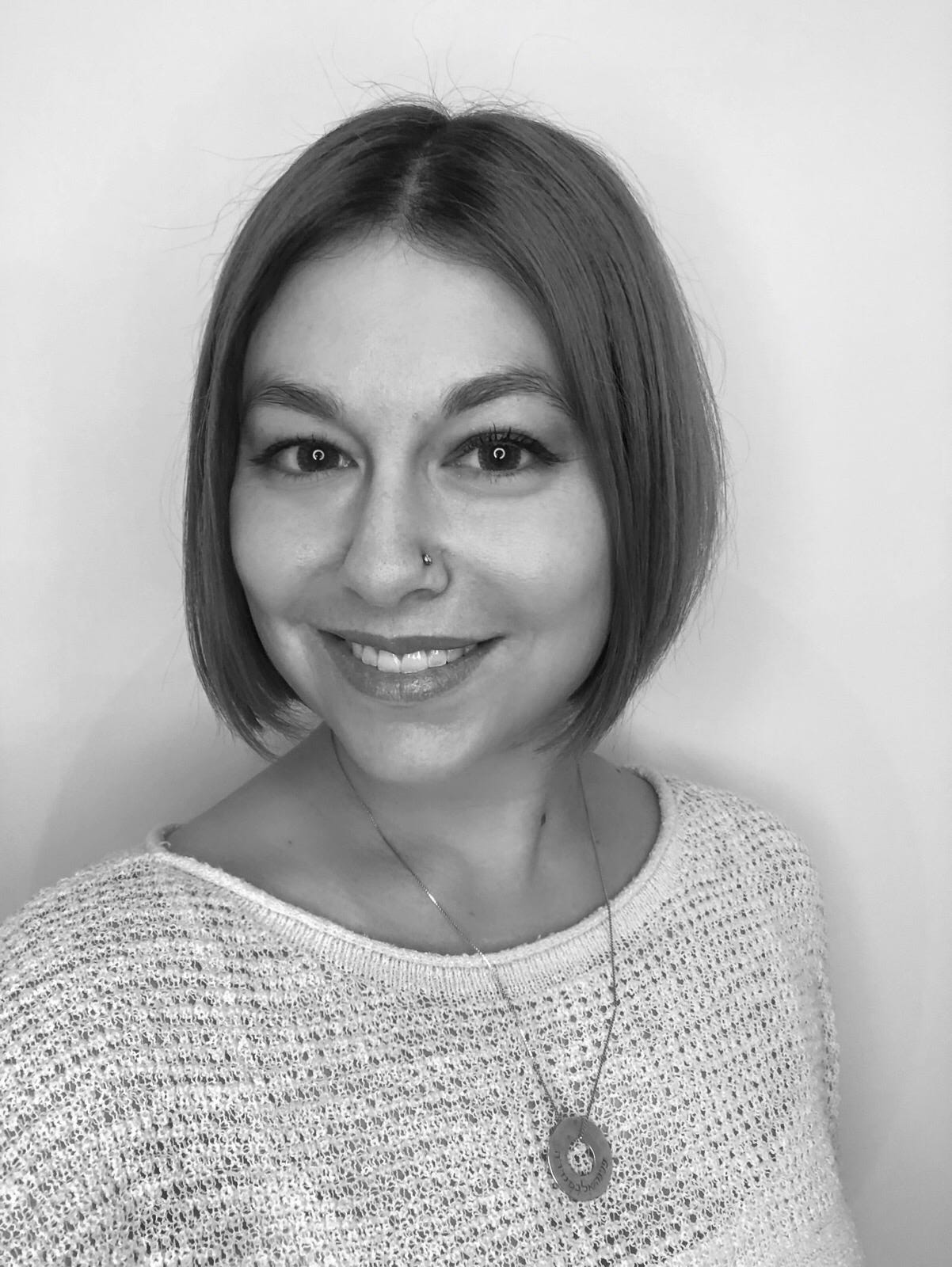 Perri Silverstein – Medium