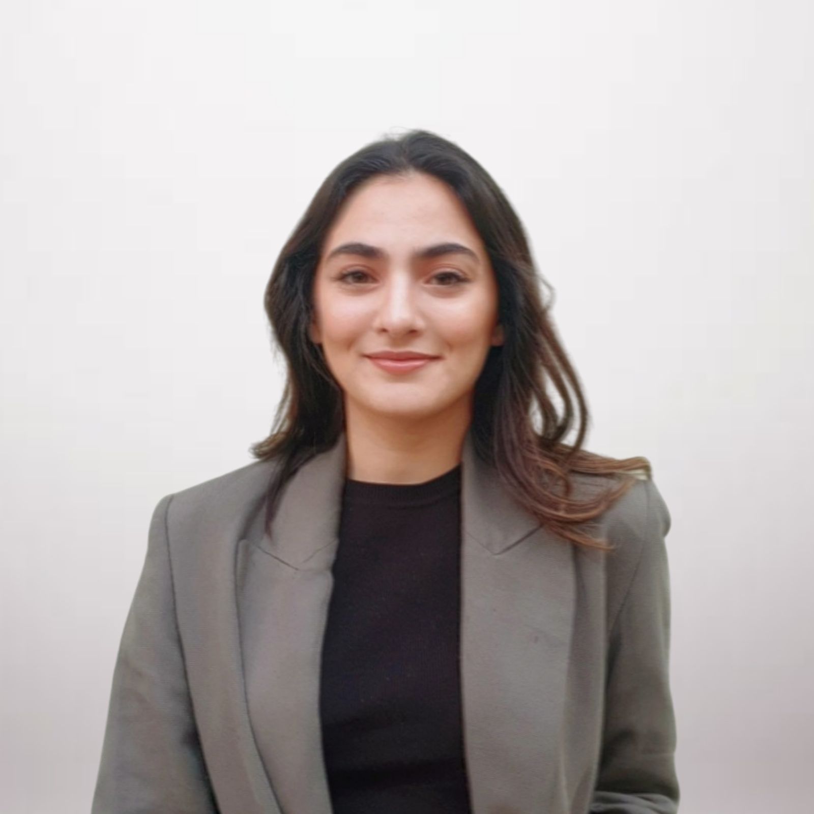 Lea La Abboud – Medium