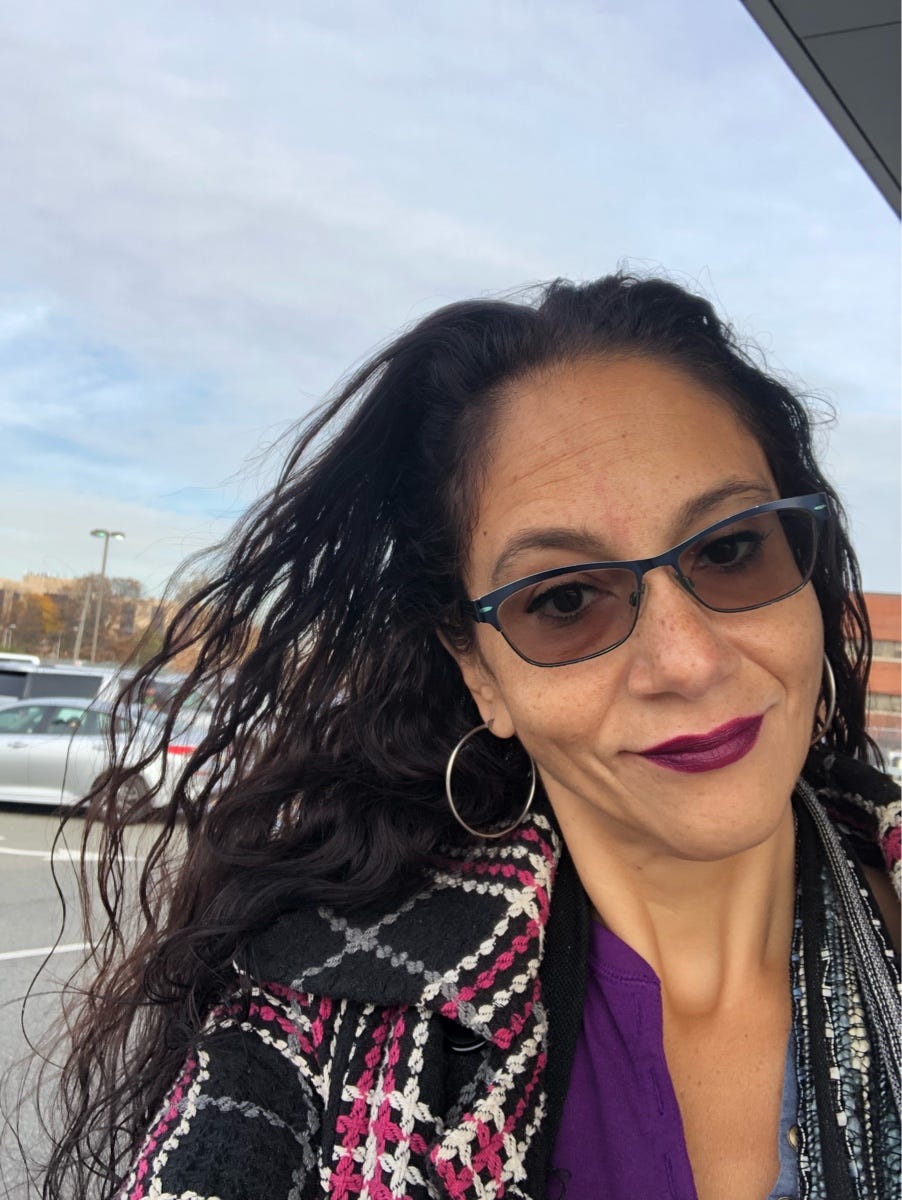 Kristen Hernandez – Medium