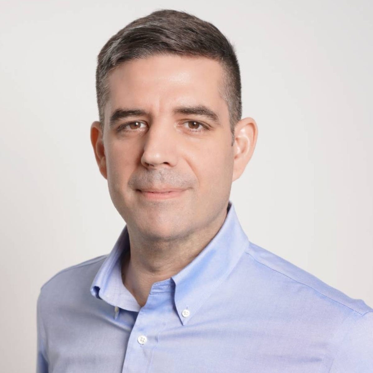 John Wolcott – Medium