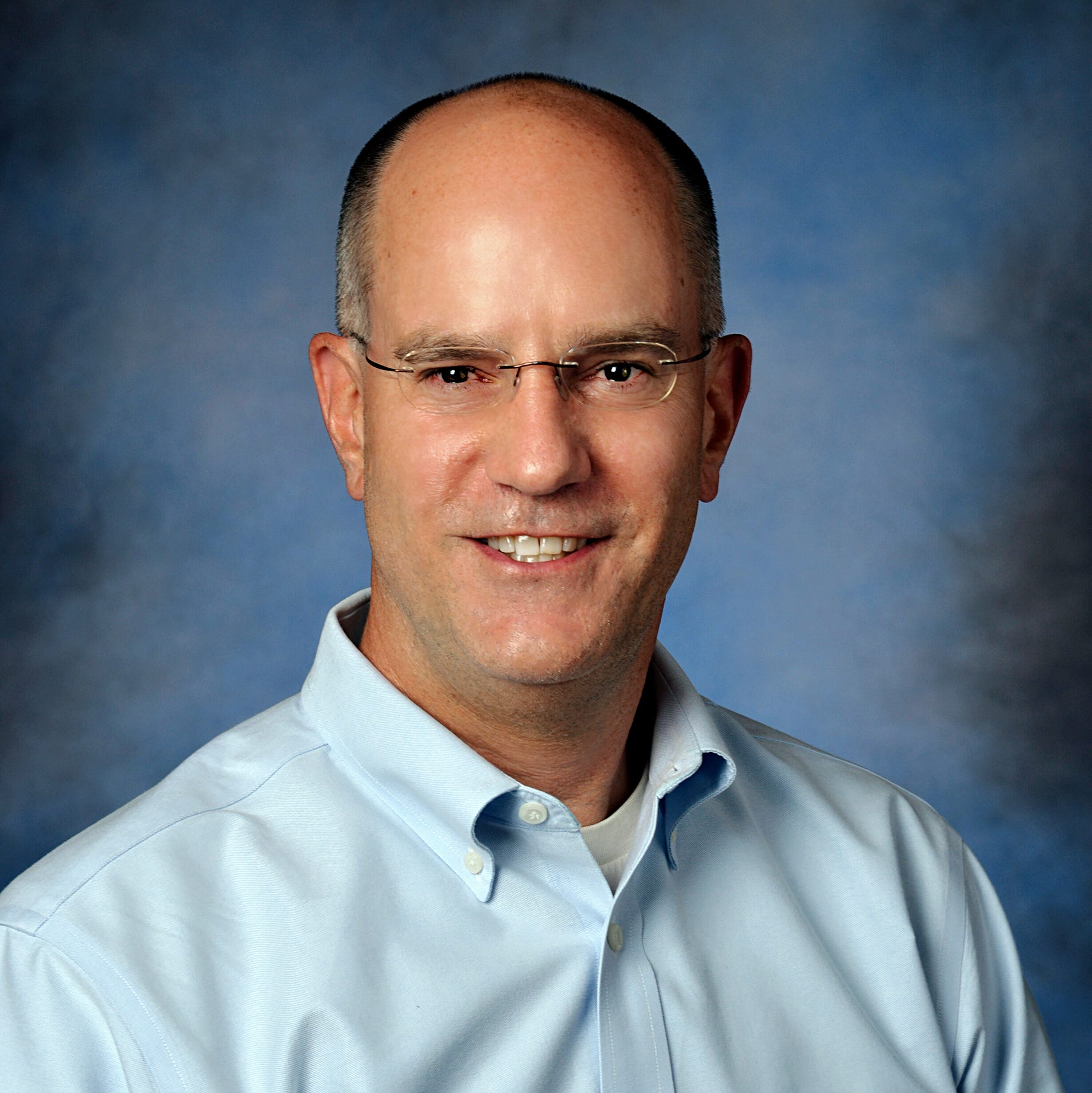 David Williamson Medium