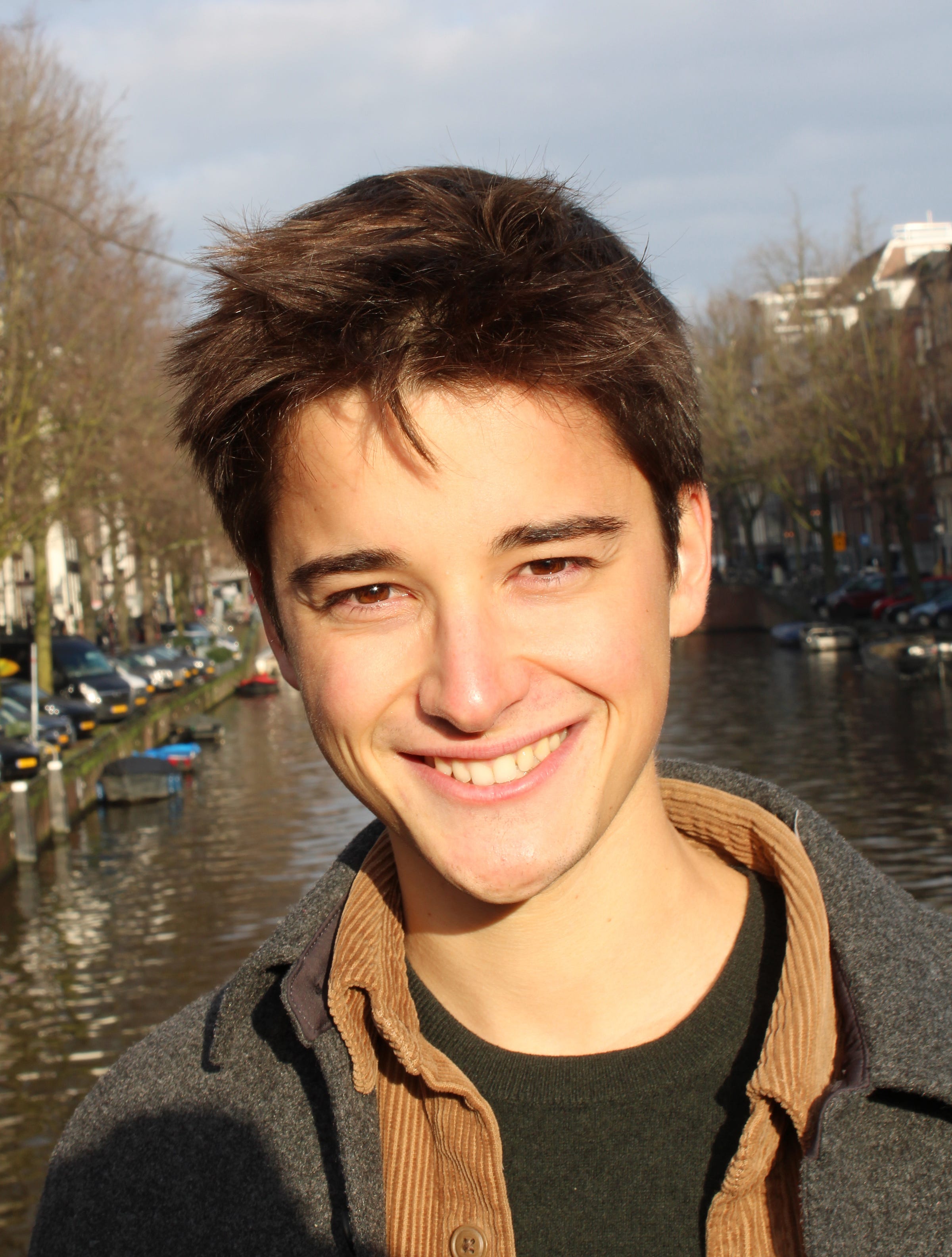 Tanguy Renaudie Medium