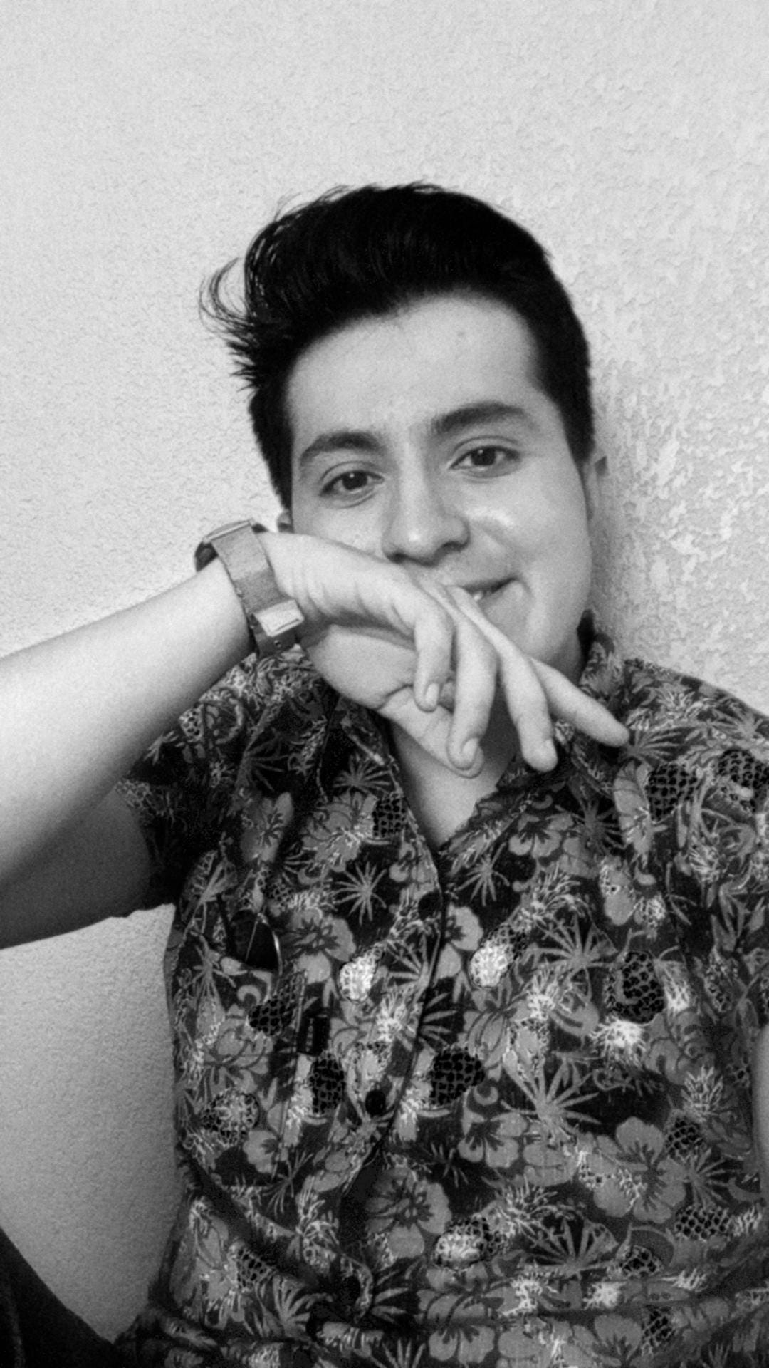 Ulises g mez cort s medium