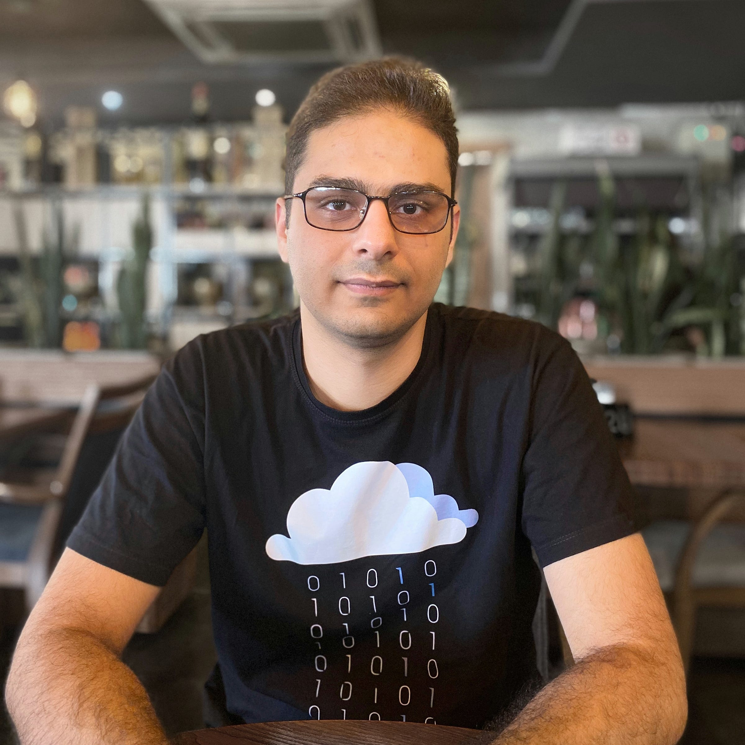 Hootan Hemmati – Medium