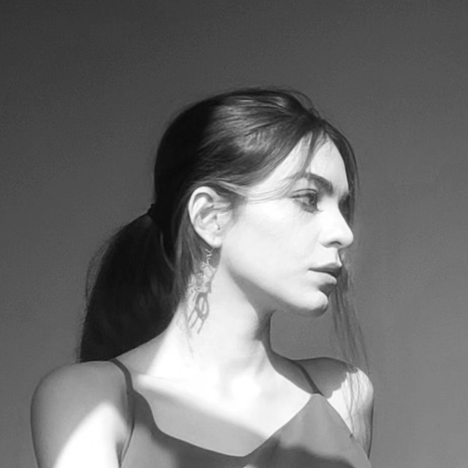 Hannah Shaghaghi Medium Hannah shaghaghi medium