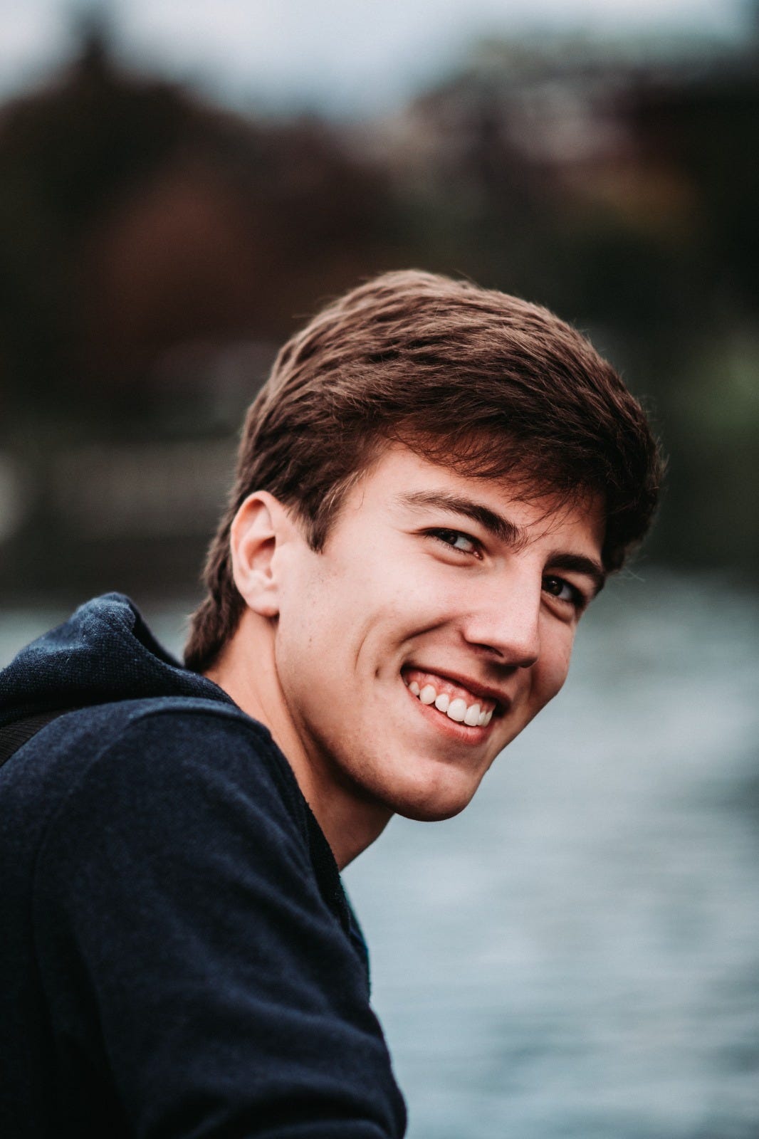 Petar Deljanin – Medium