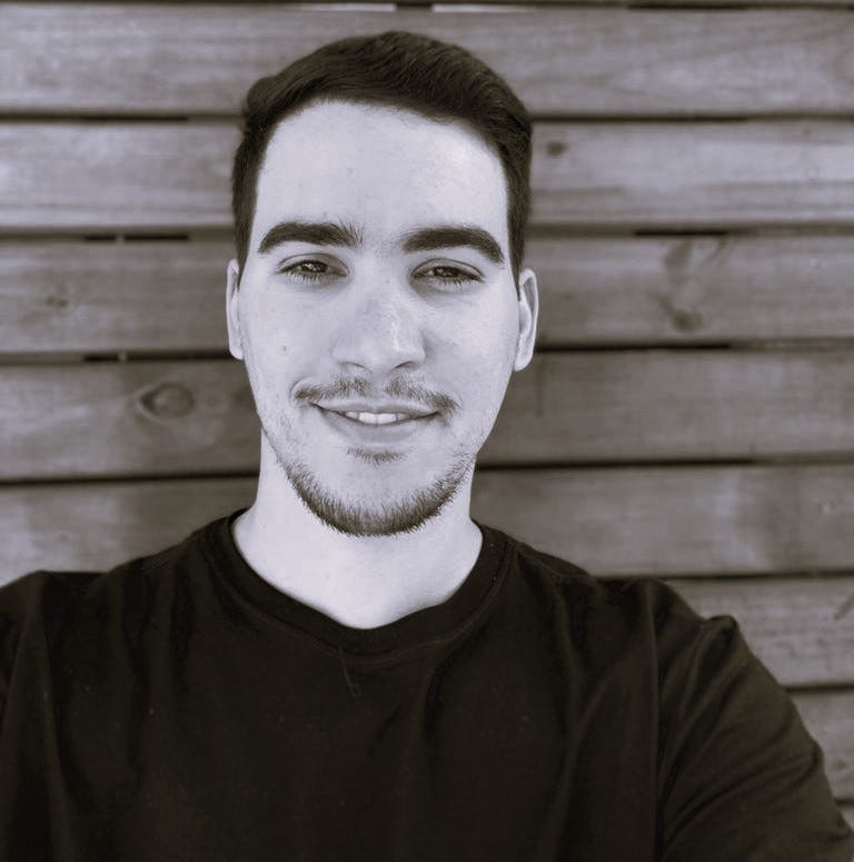 Carlos Raul Morales Medium