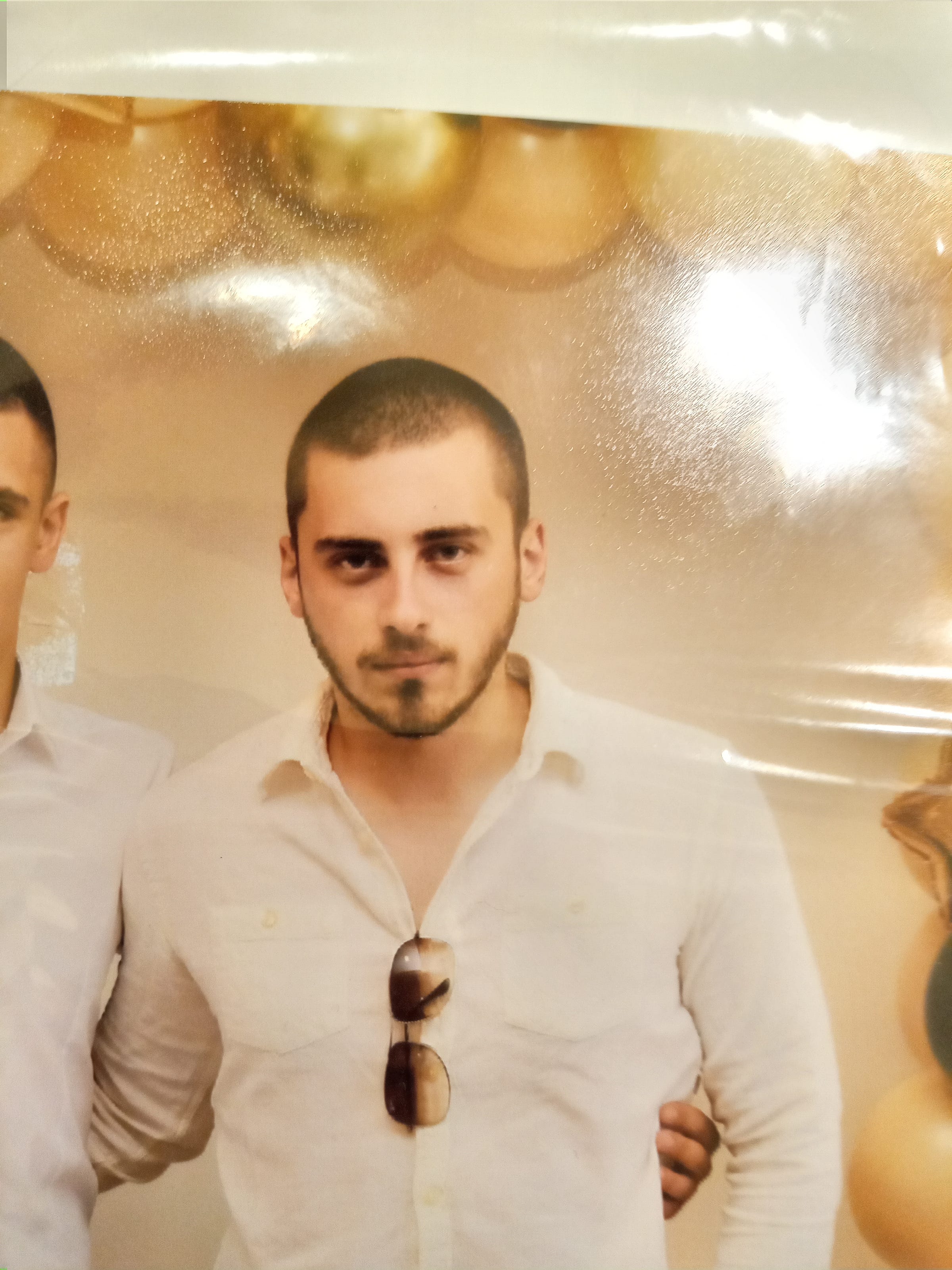 Milos Vujinovic Medium