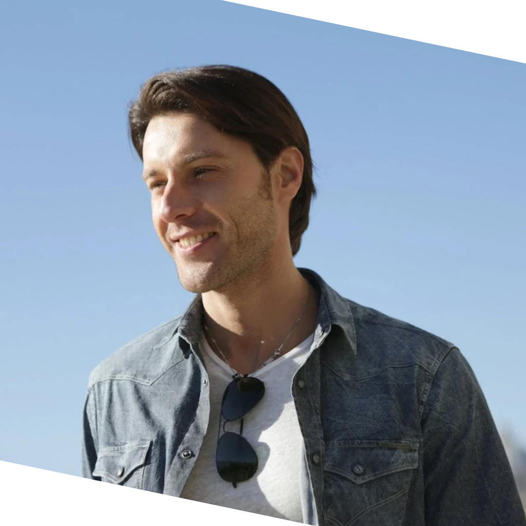 About – Finn Parker – Medium