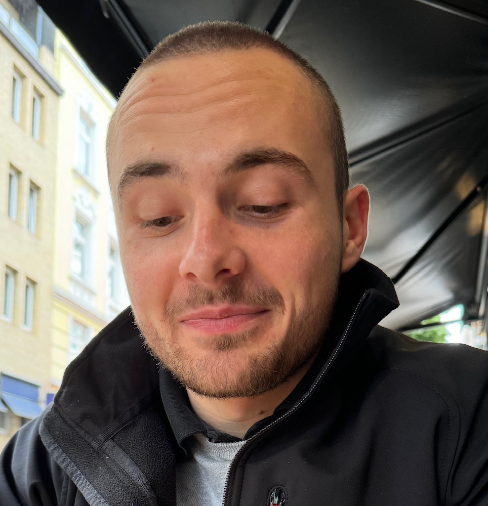 denis-hartl-medium