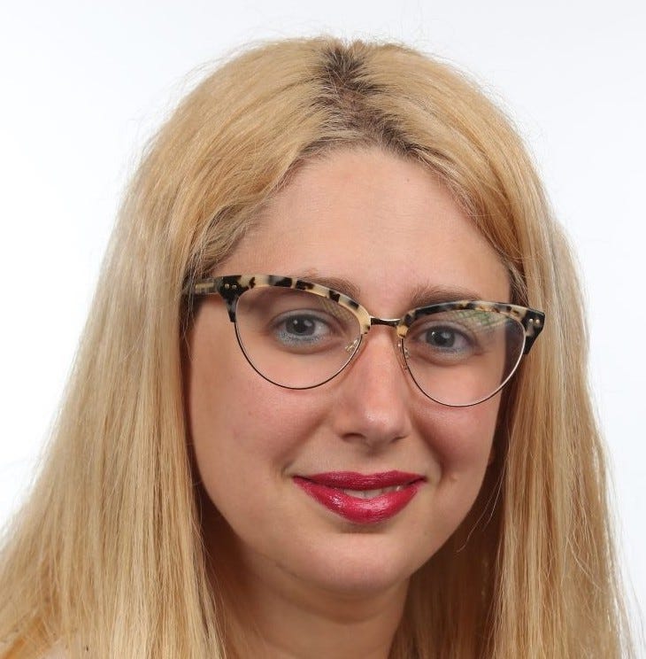 Liron Pergament-Gal – Medium