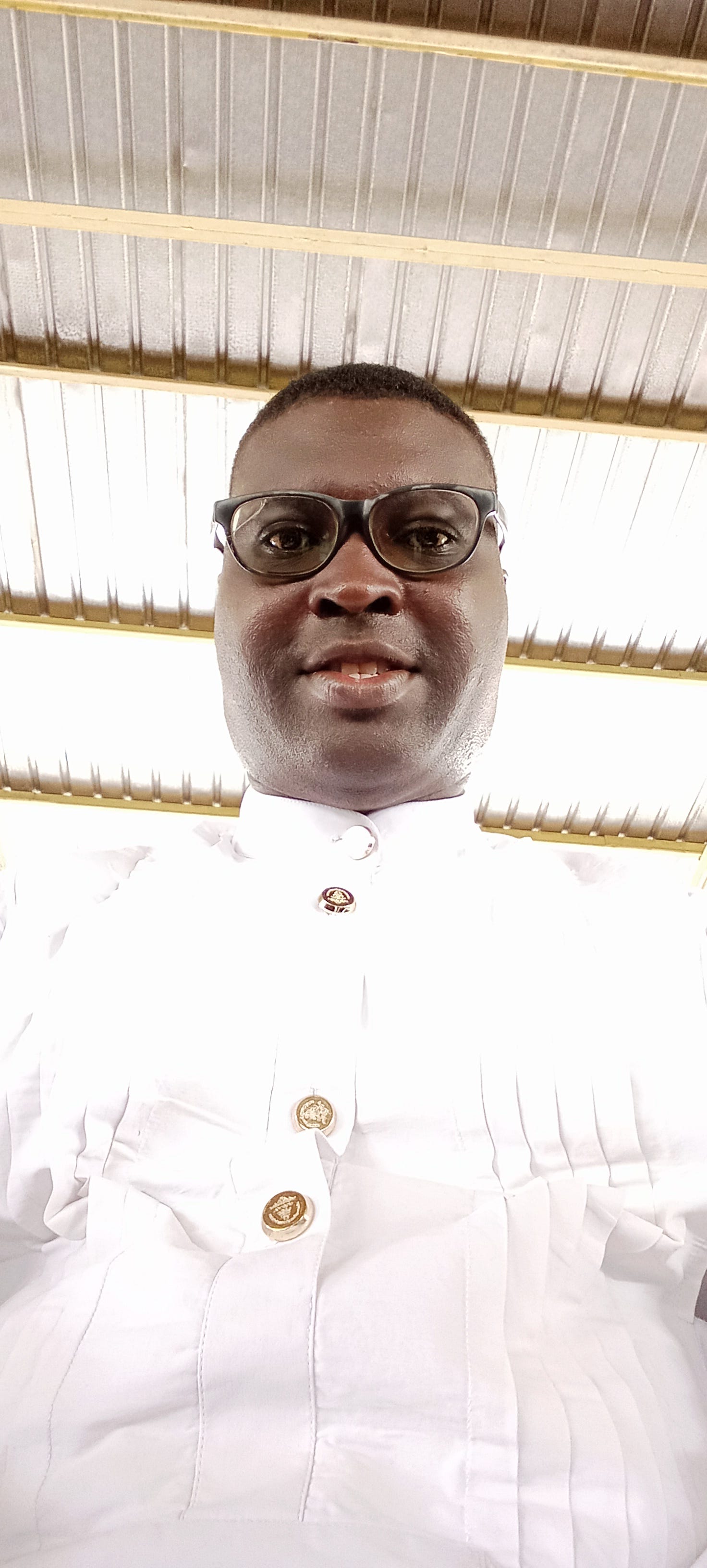 oghenecoja-famous-eyanyenu-medium