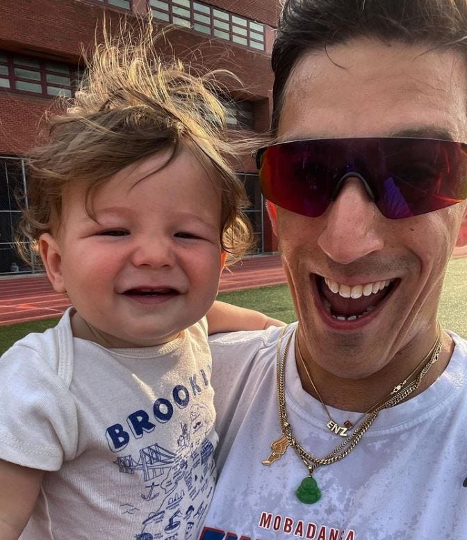 About – Robert Barrera – Medium