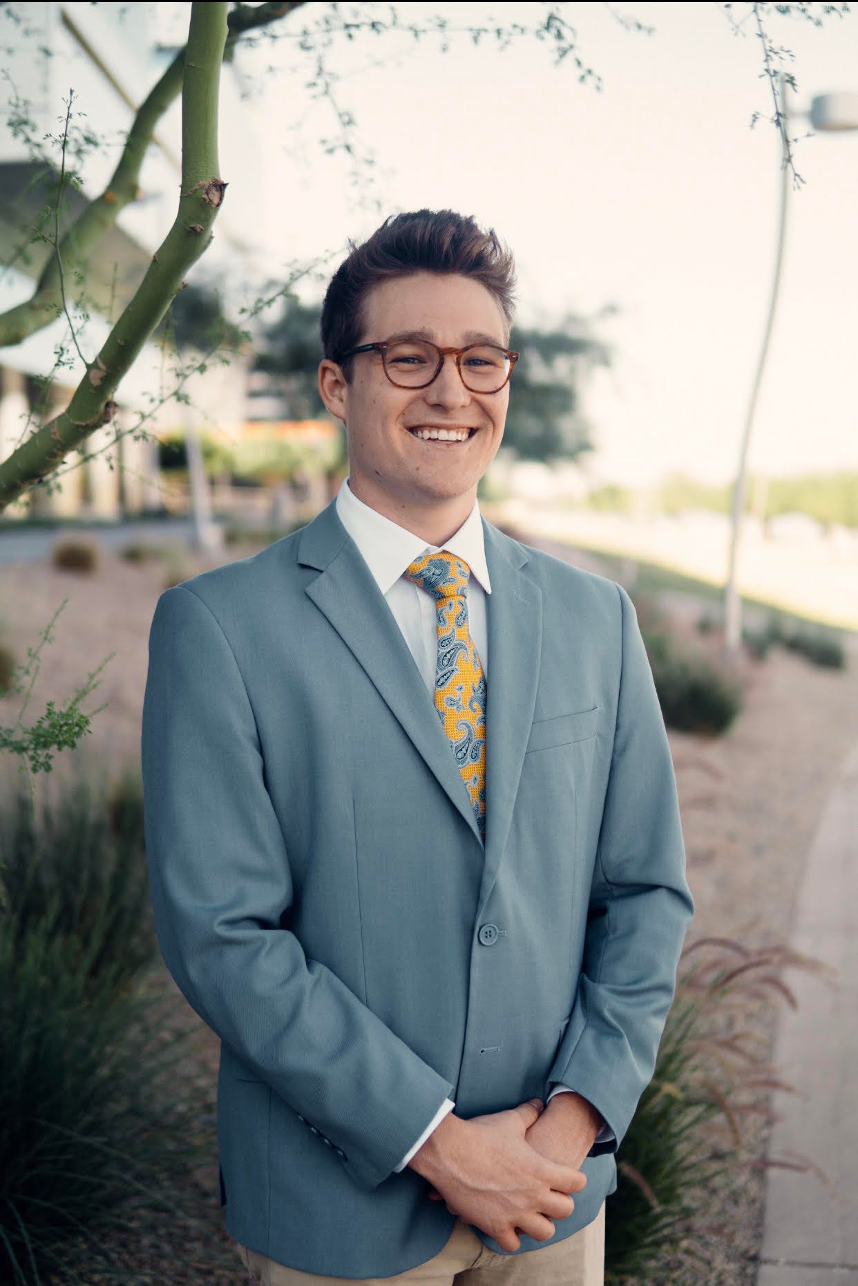 About Alex Larson Medium