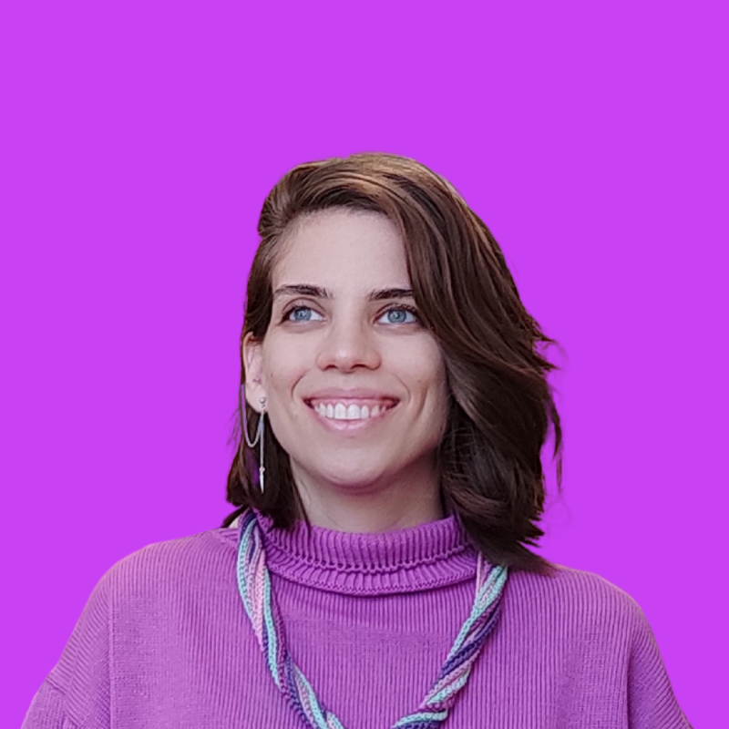 Nathália Paiva Medium