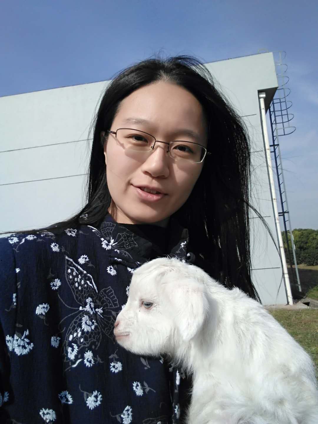 Ming-Yi Huang – Medium