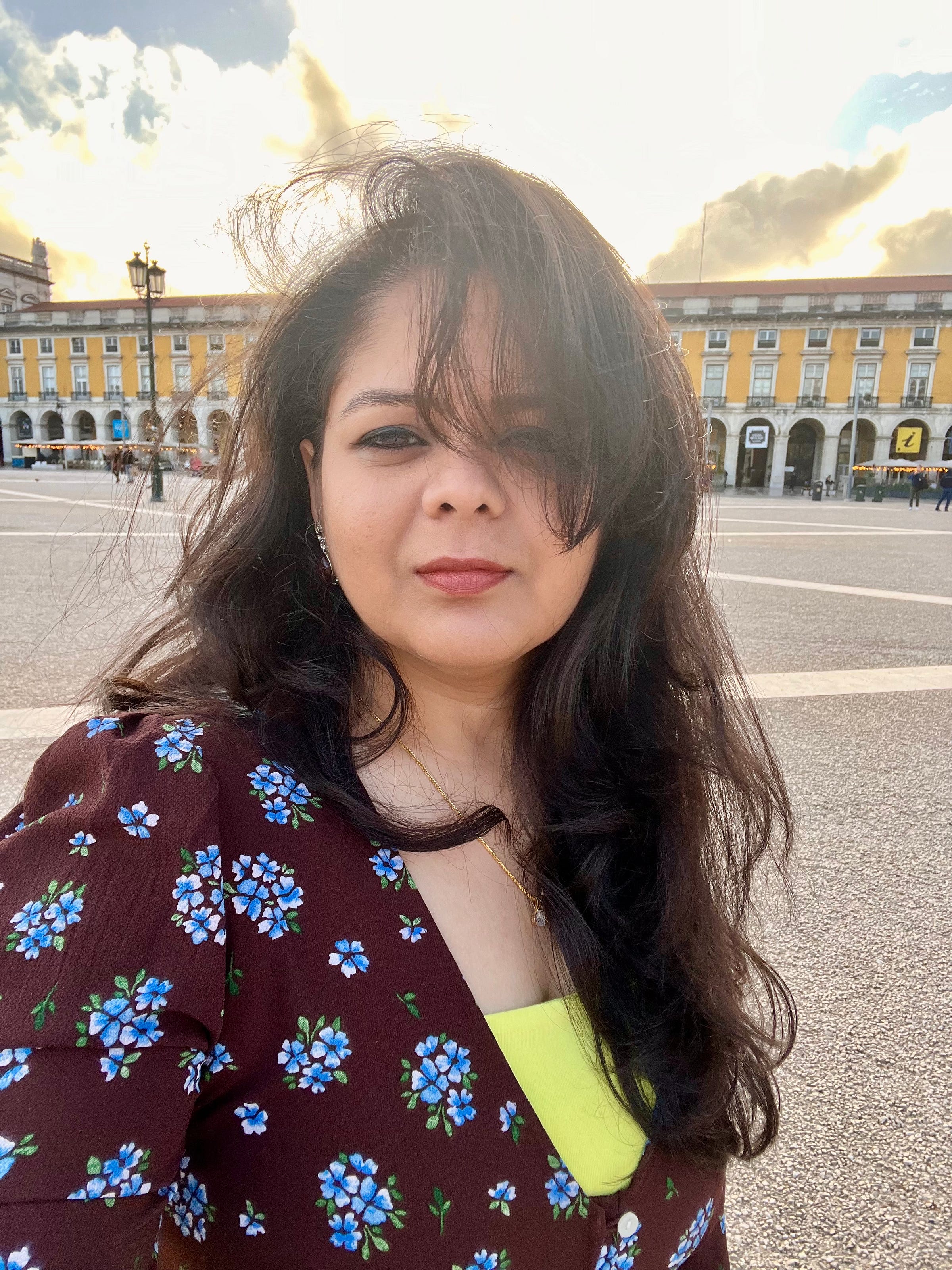 Manisha acharya medium