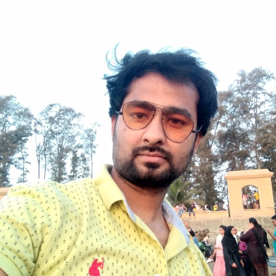 Mukesh tiwari medium