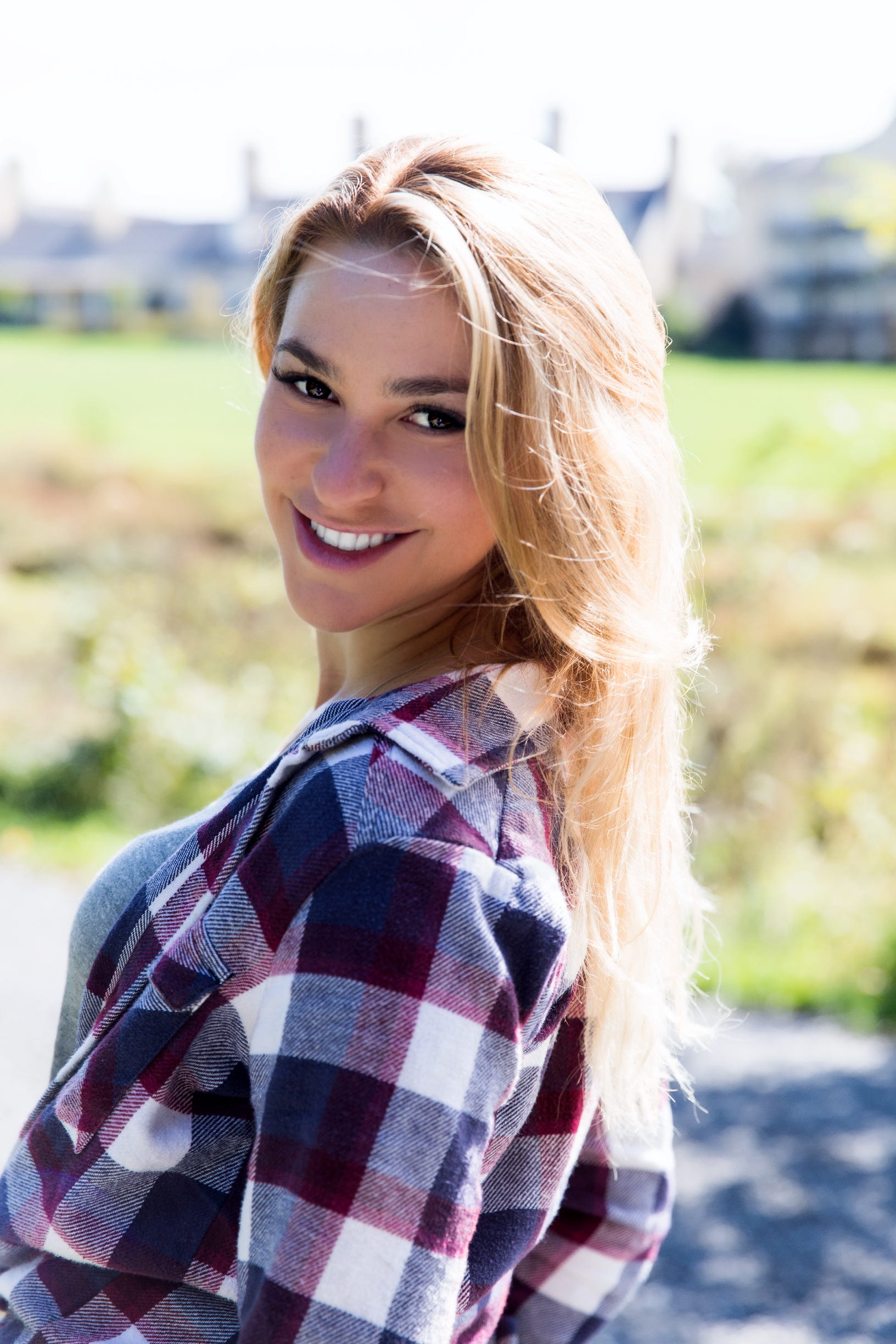 Leah Katherine Wald – Medium