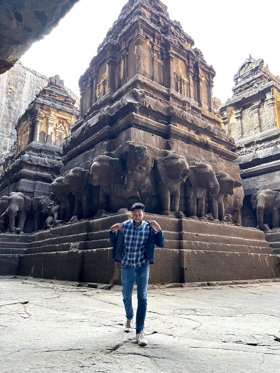 Ganesh Mawale – Medium