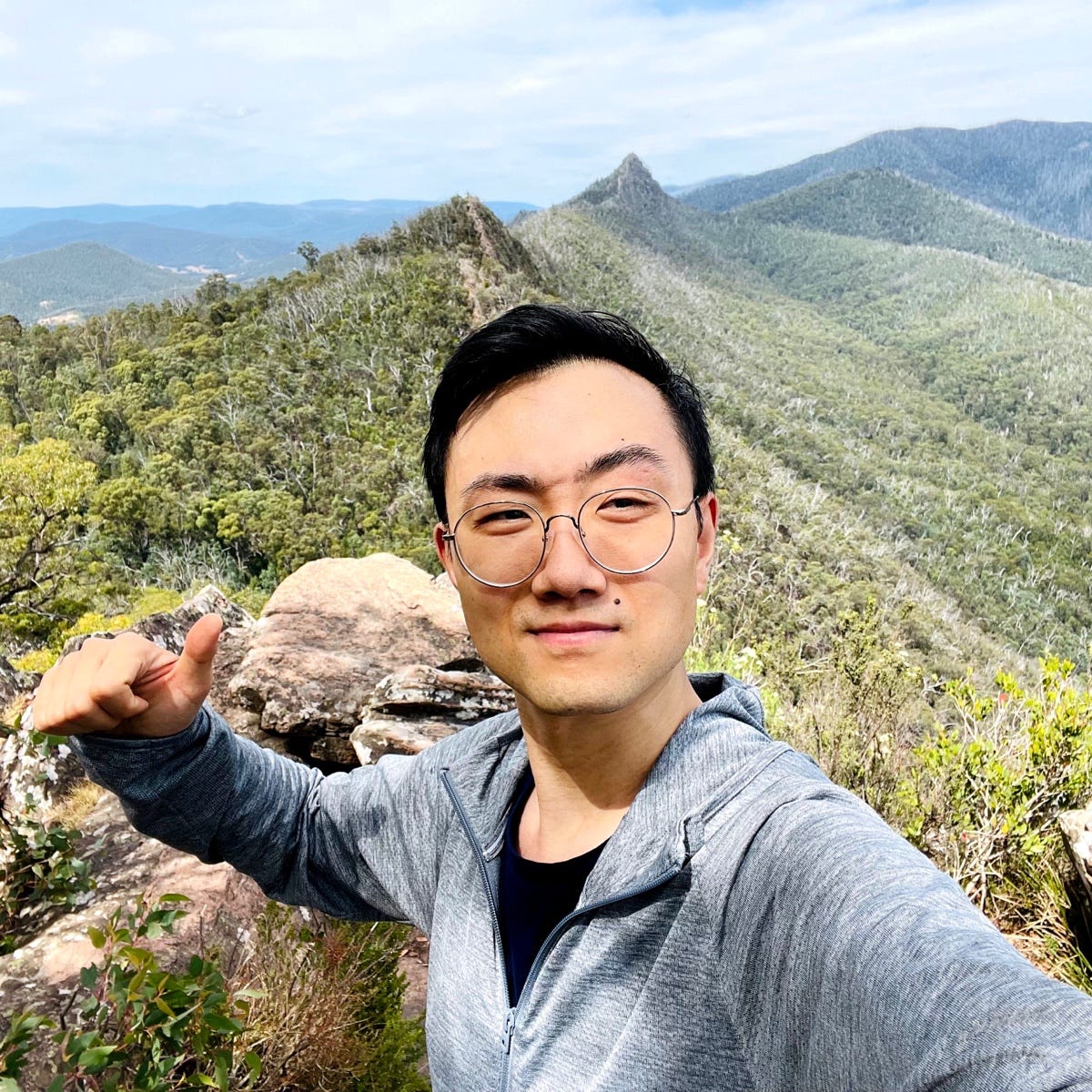 Tong Sun Medium Tong Sun Medium