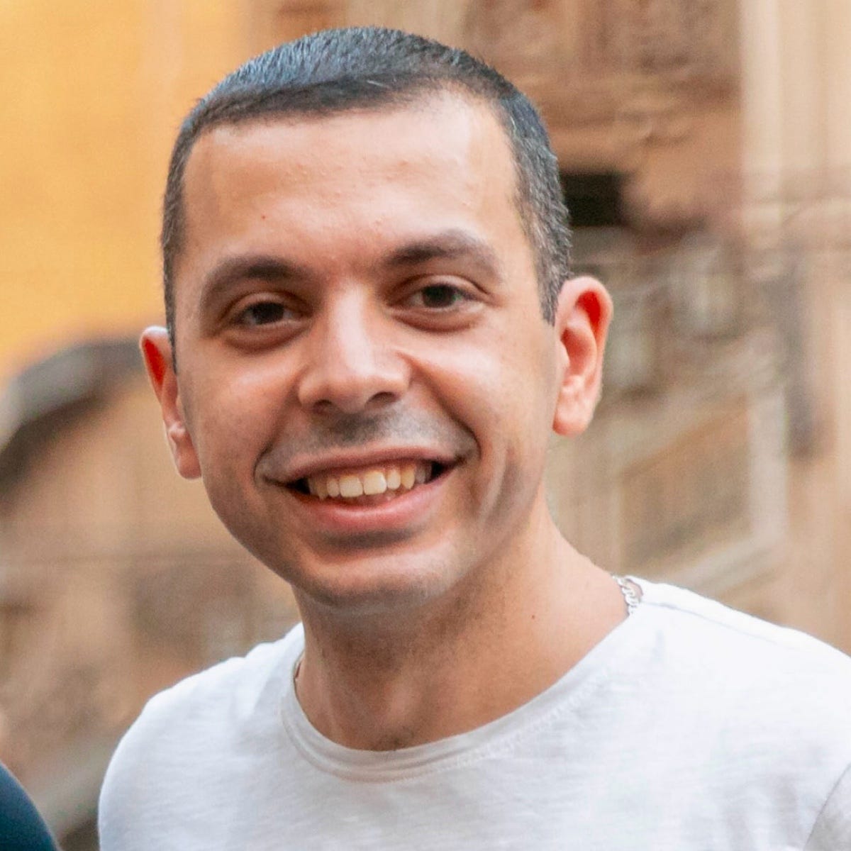 Rafik raafat medium