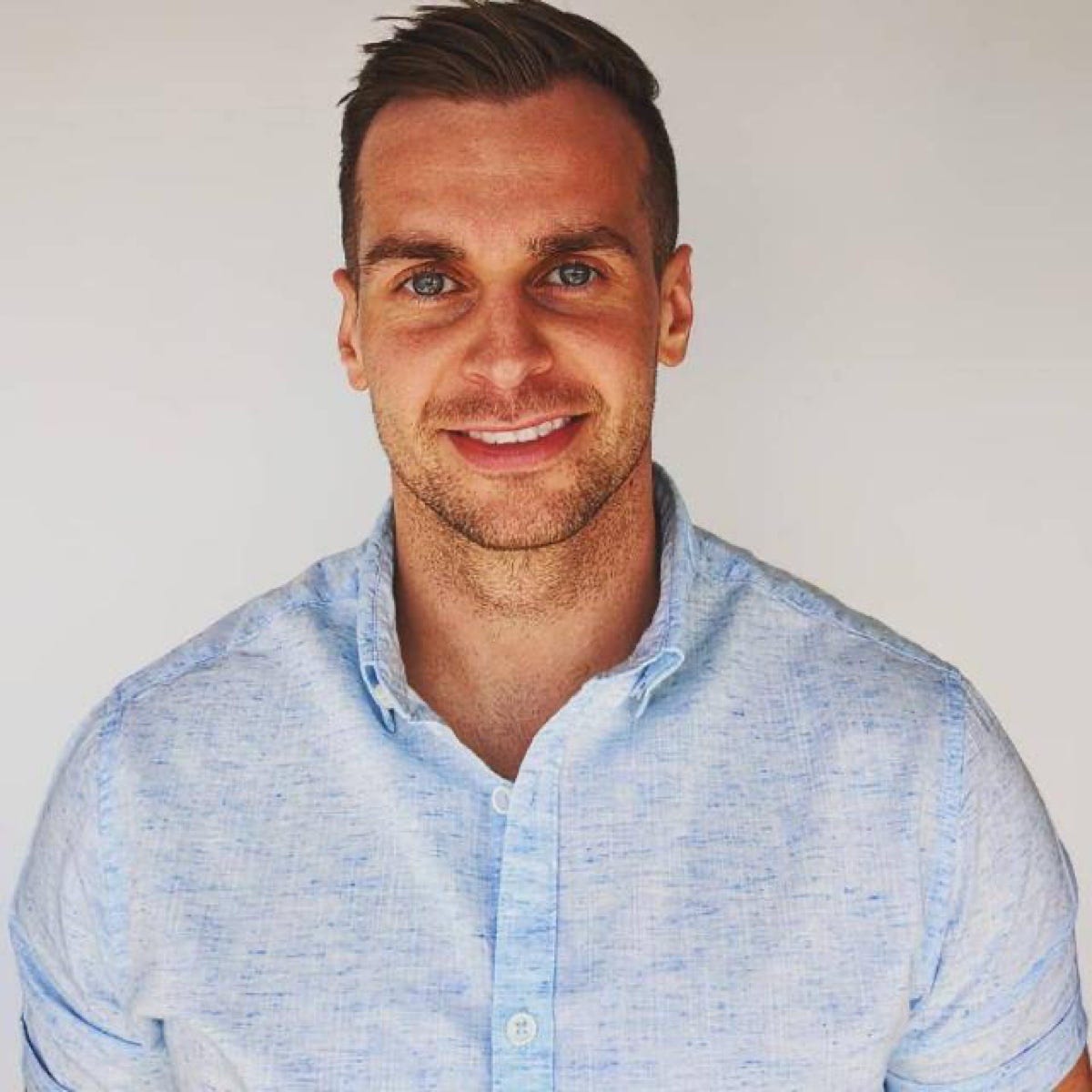 Konrad Zarnowski Medium