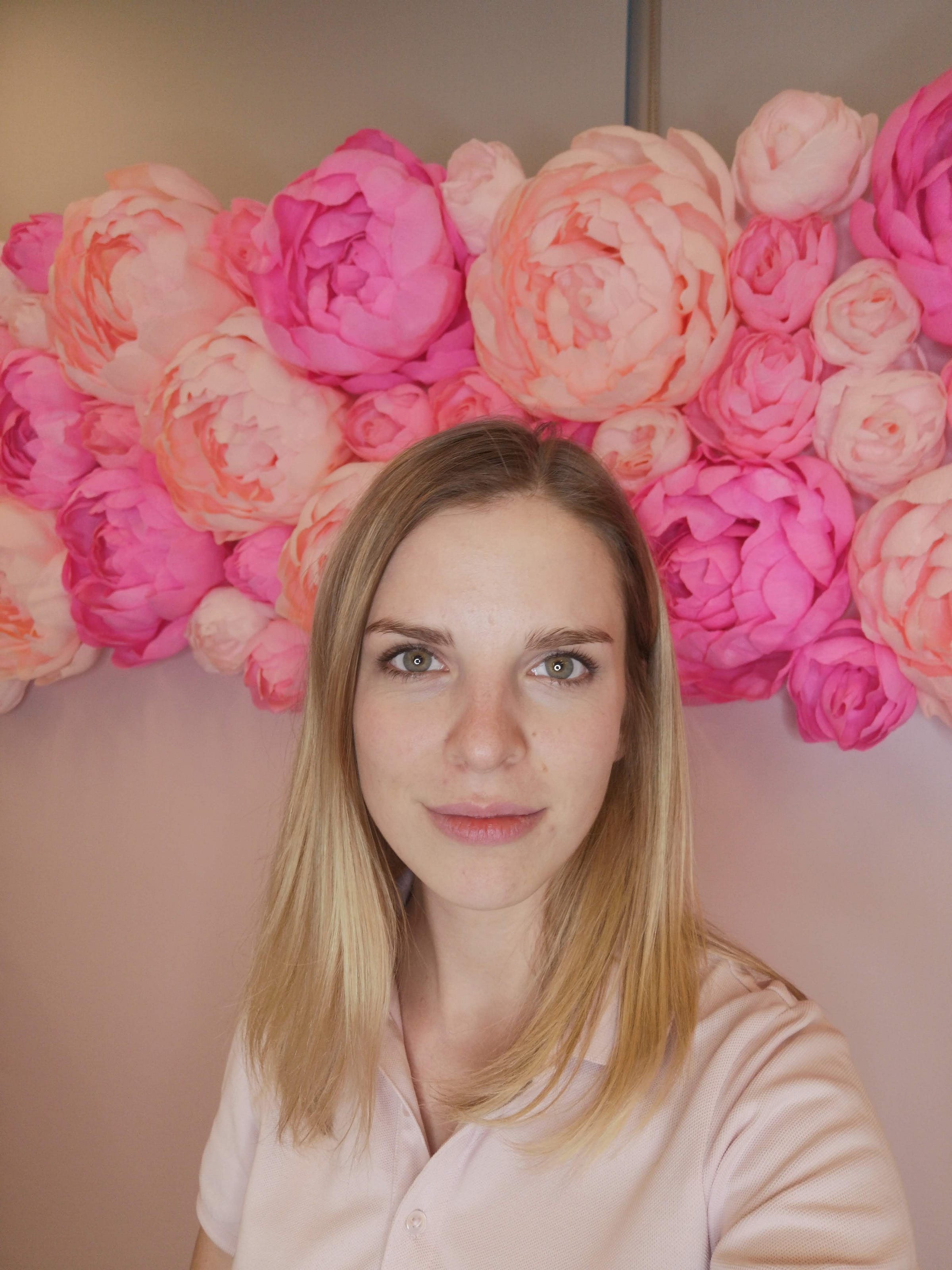 Darya Komarova – Medium