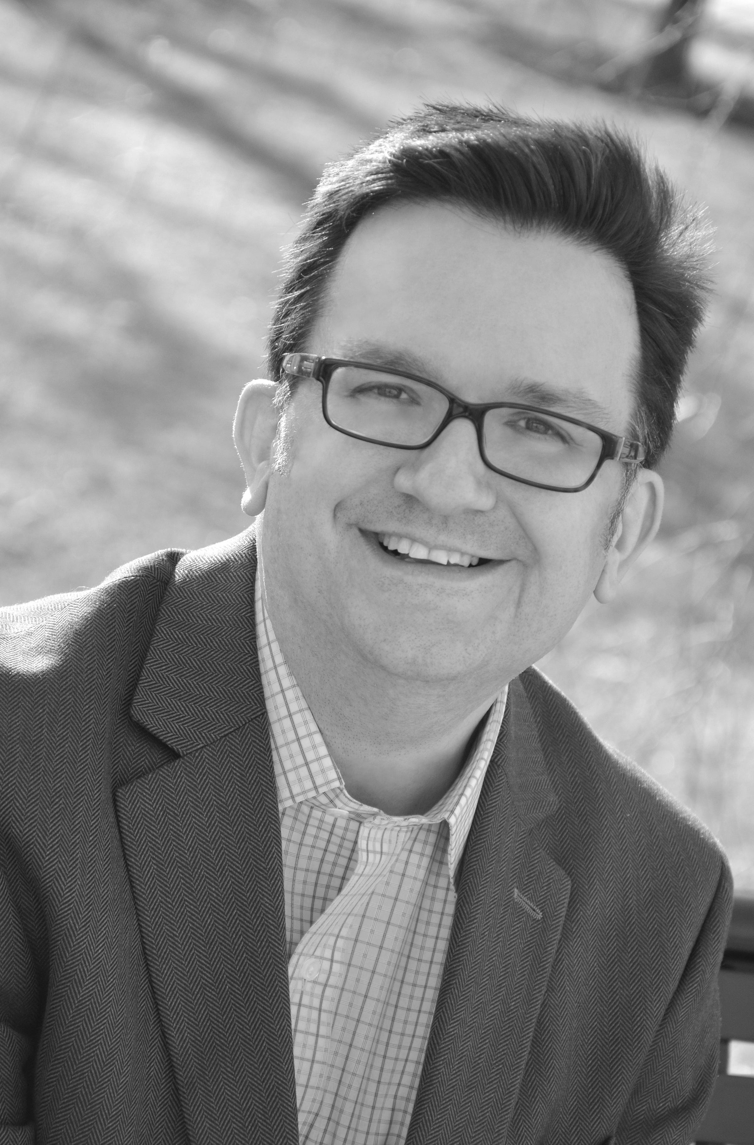 Kenneth Womack – Medium