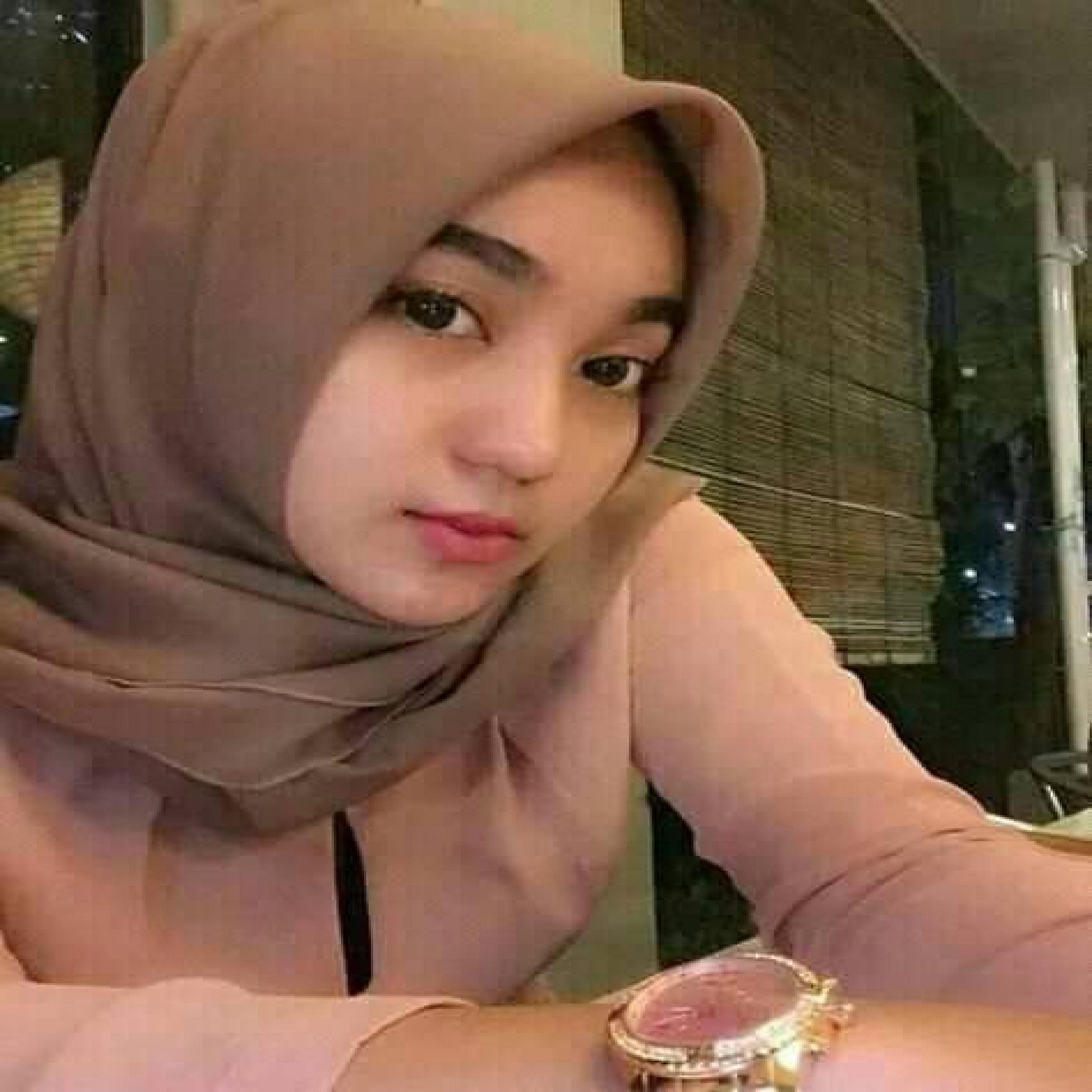 rina-herlina-sari-medium