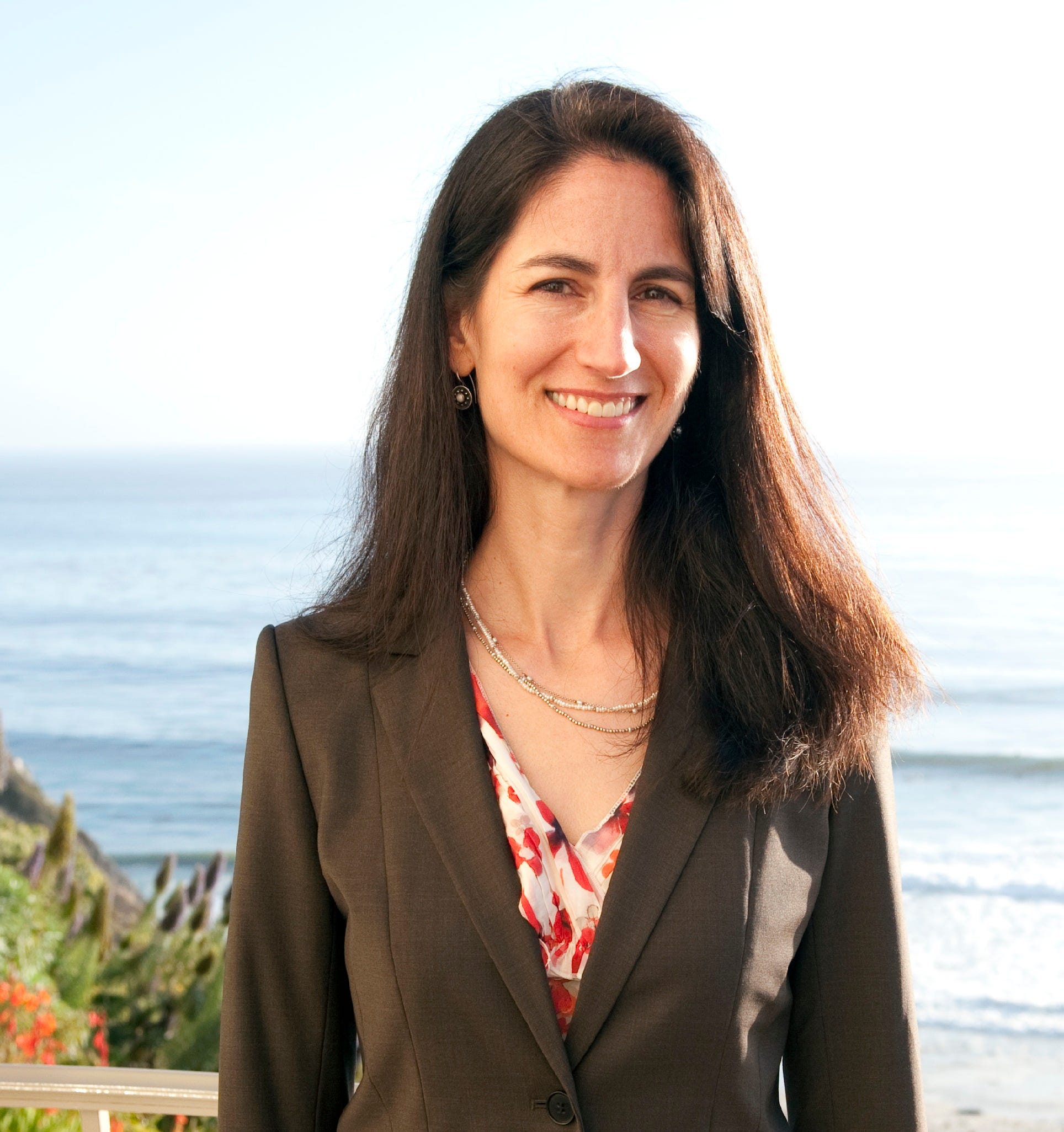 About – Janis Jones – Medium