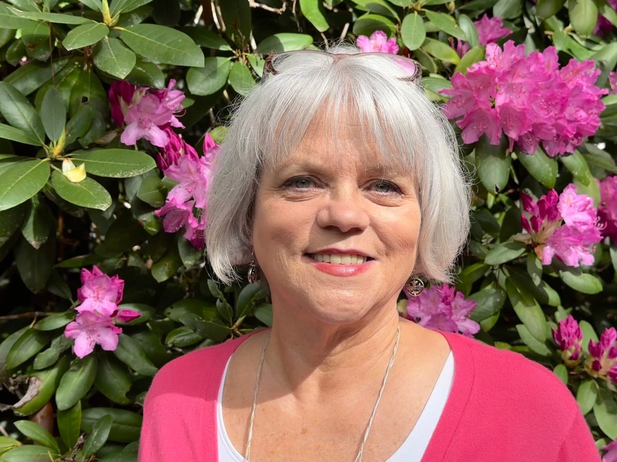 Jeannie Chambers Medium jeannie-chambers-medium