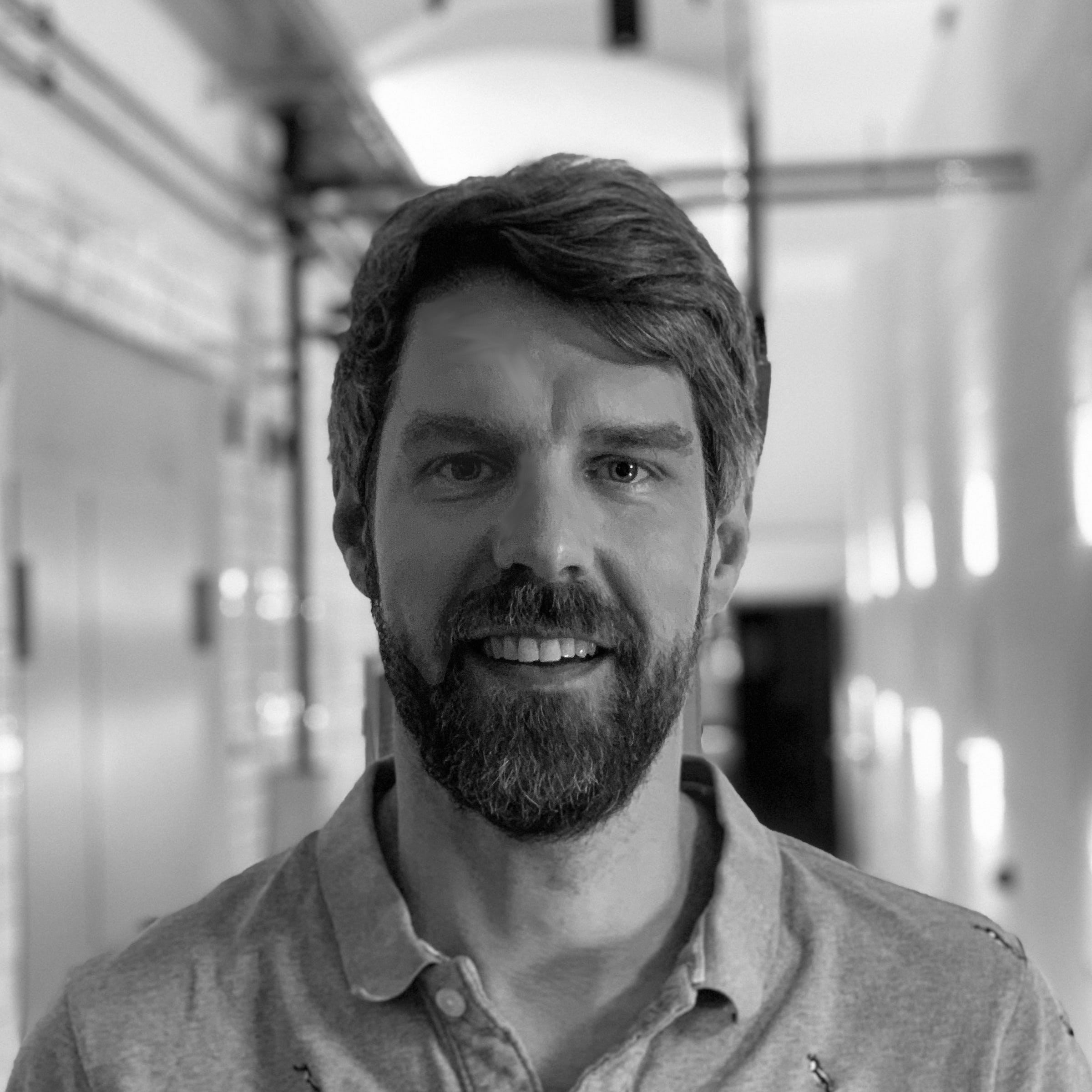 Alexander heerens medium