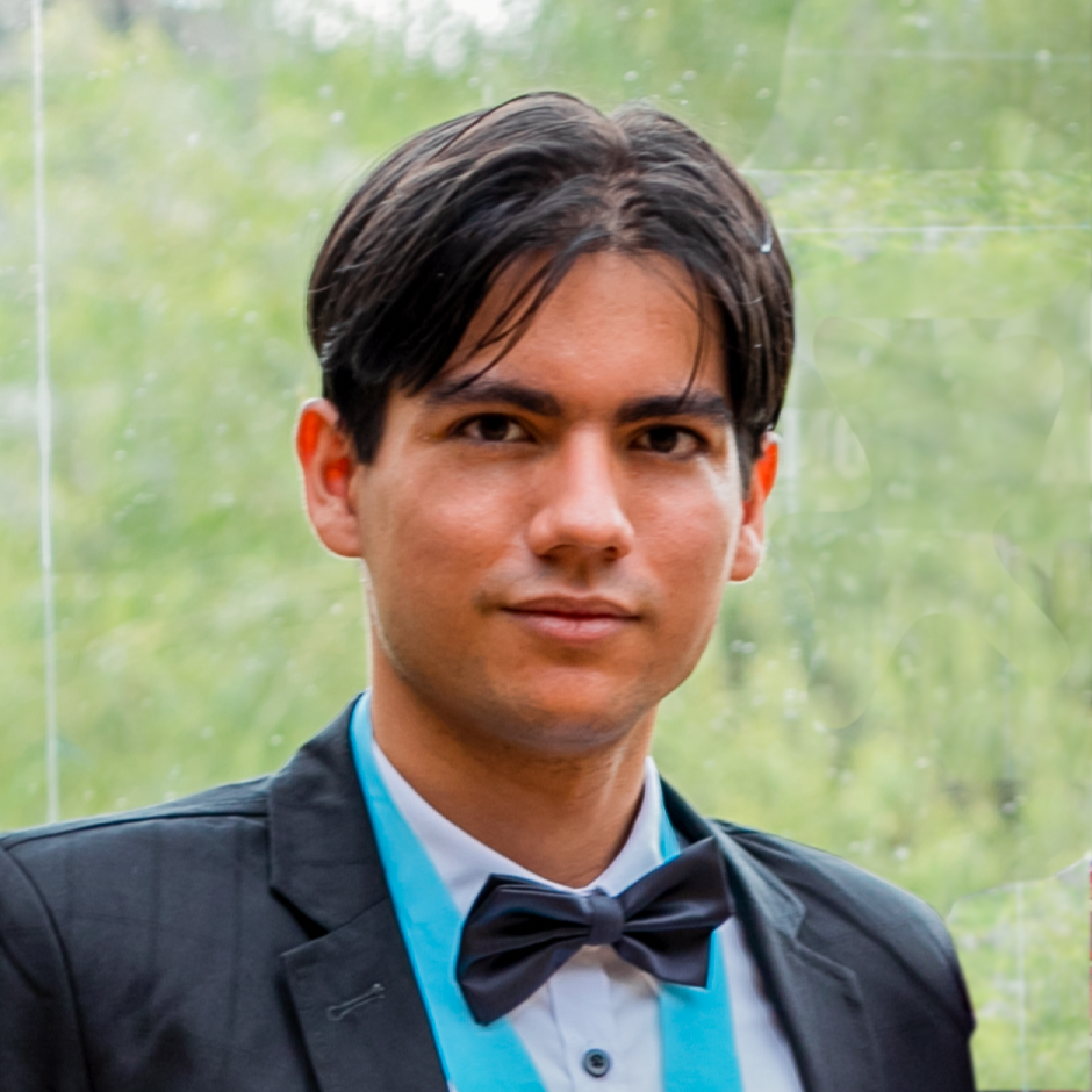 Alexander Varela – Medium