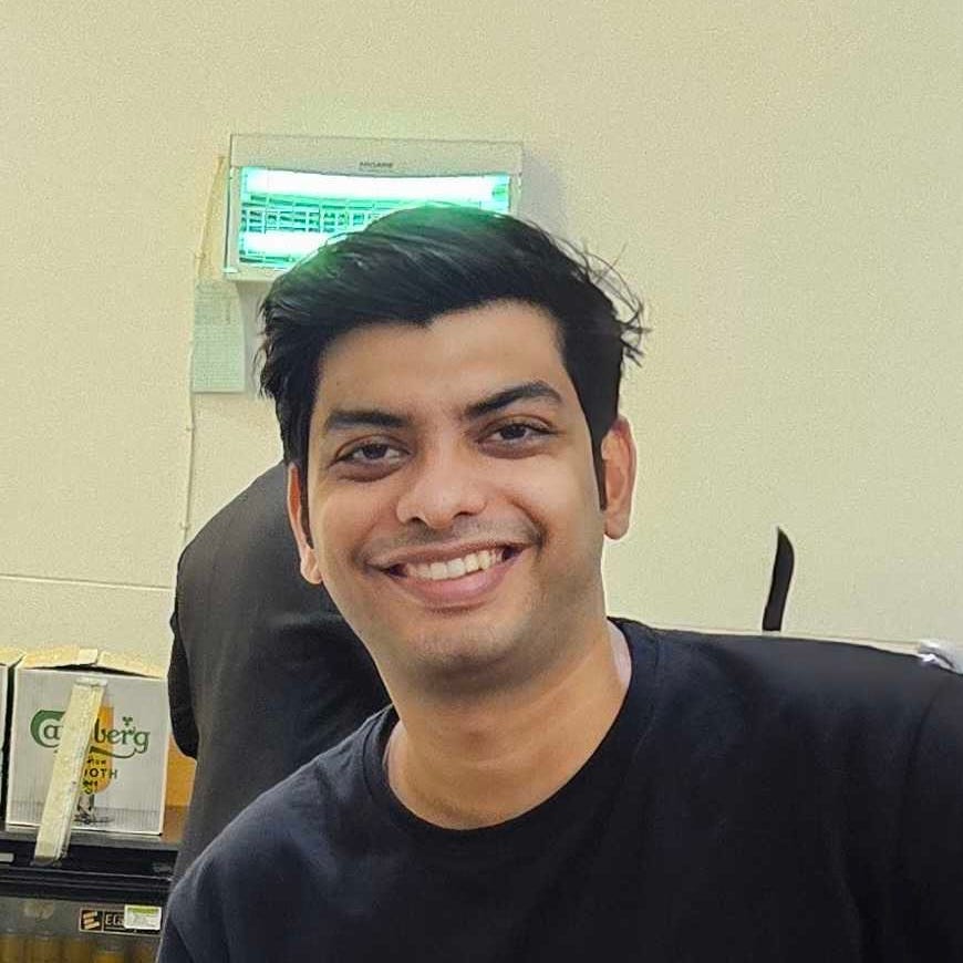 Neeraj deshpande medium