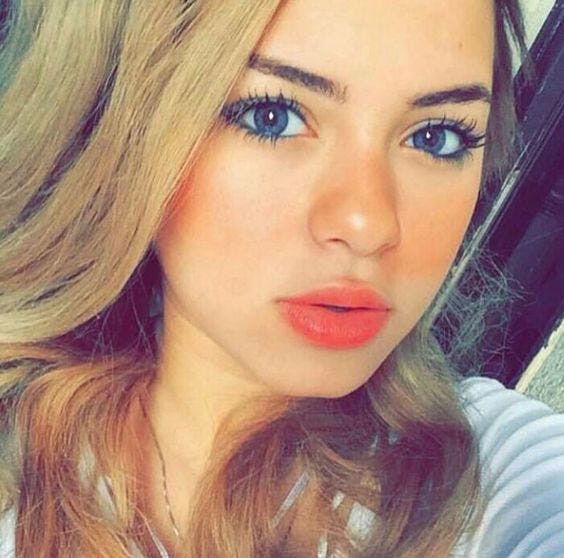 Scarlet johnson – Medium