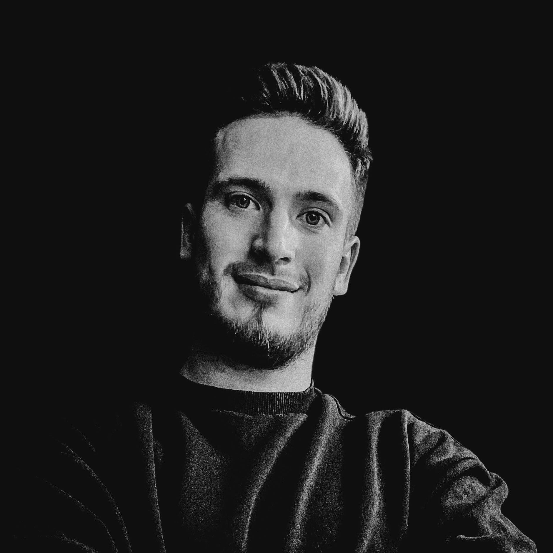 Dominik Kandravy Medium