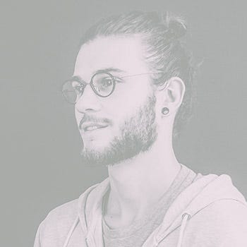 Valentin Panis – Medium