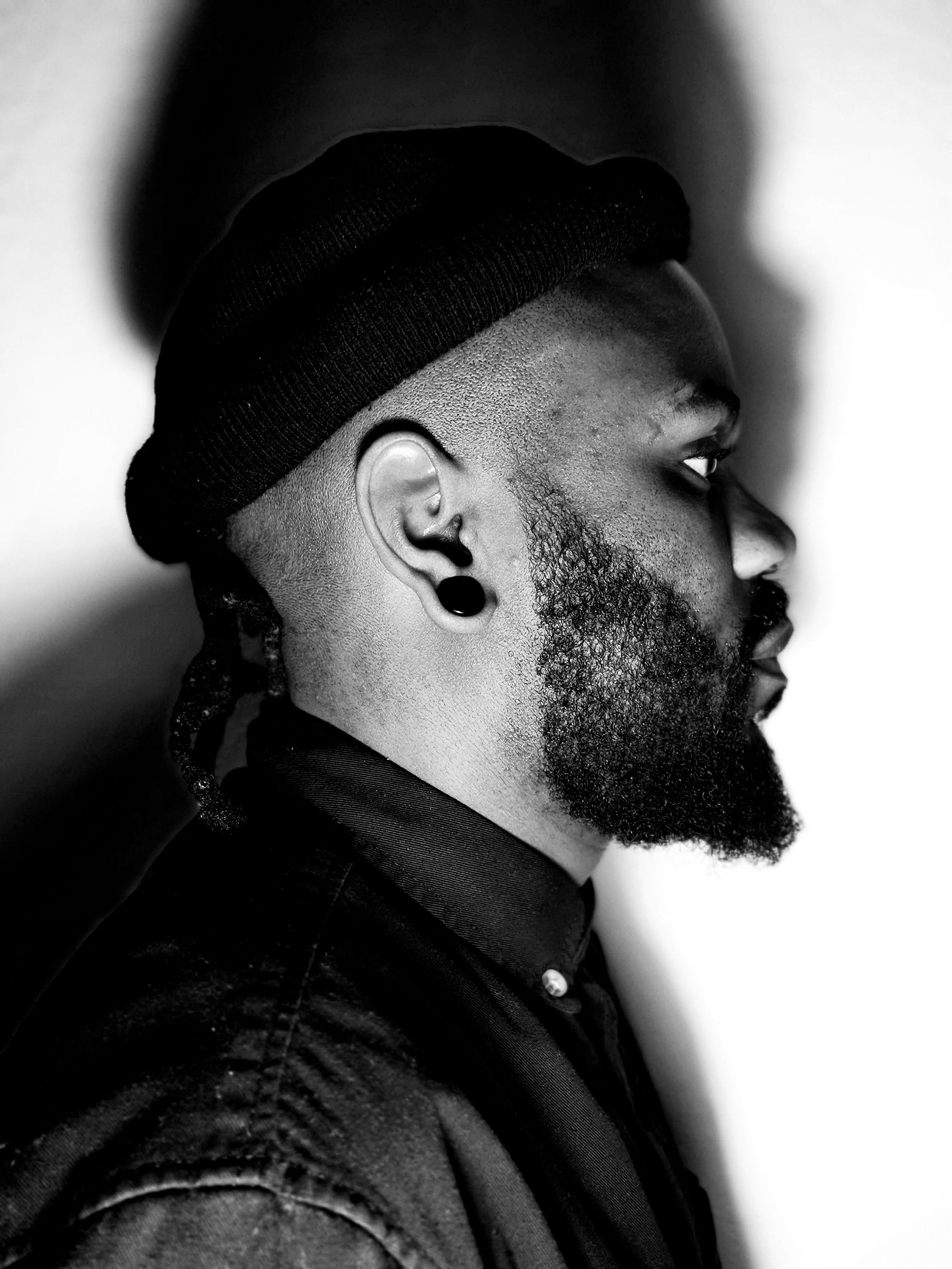 Kelvin Tewesa Medium