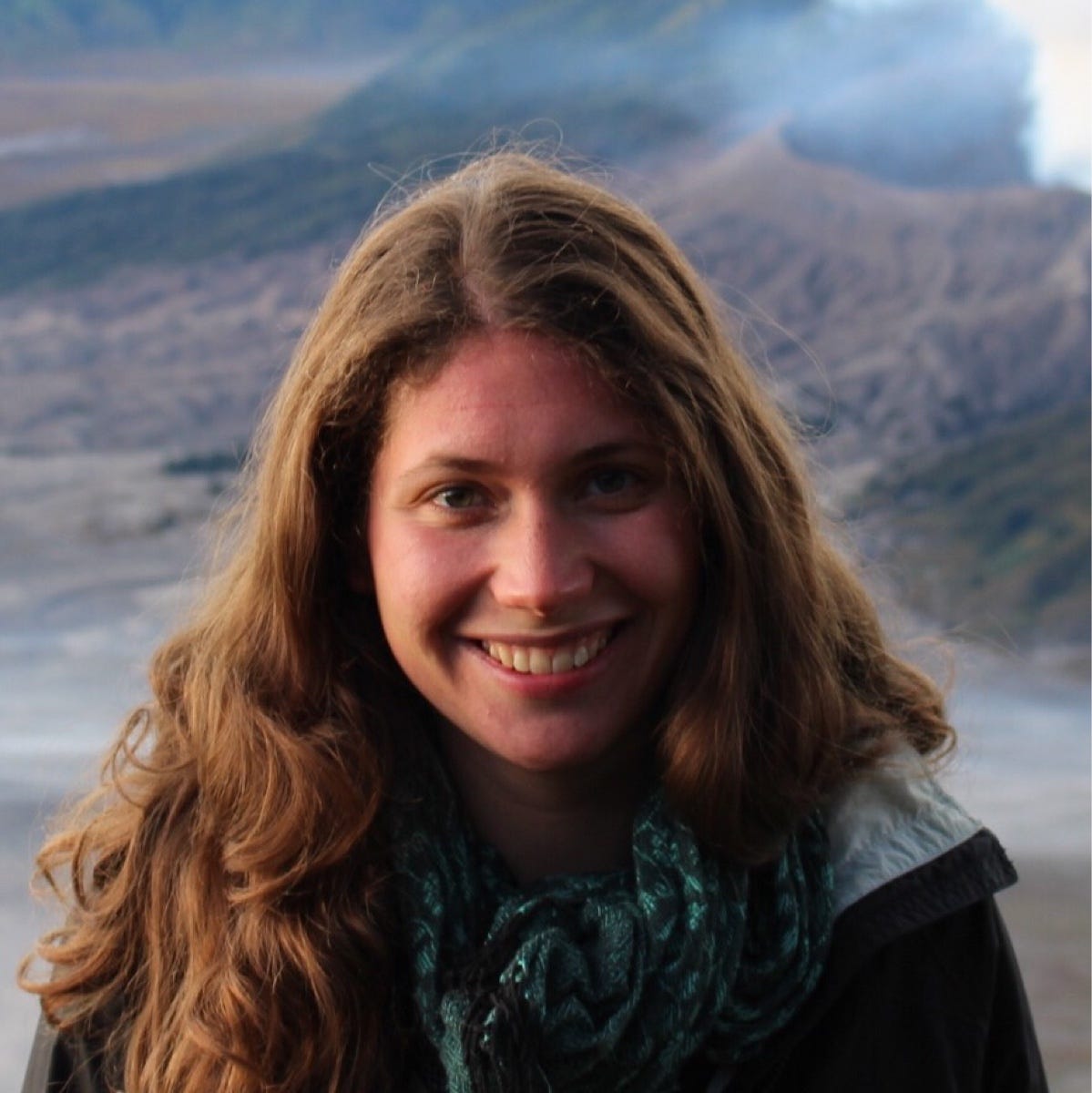 Manon Cornet – Medium