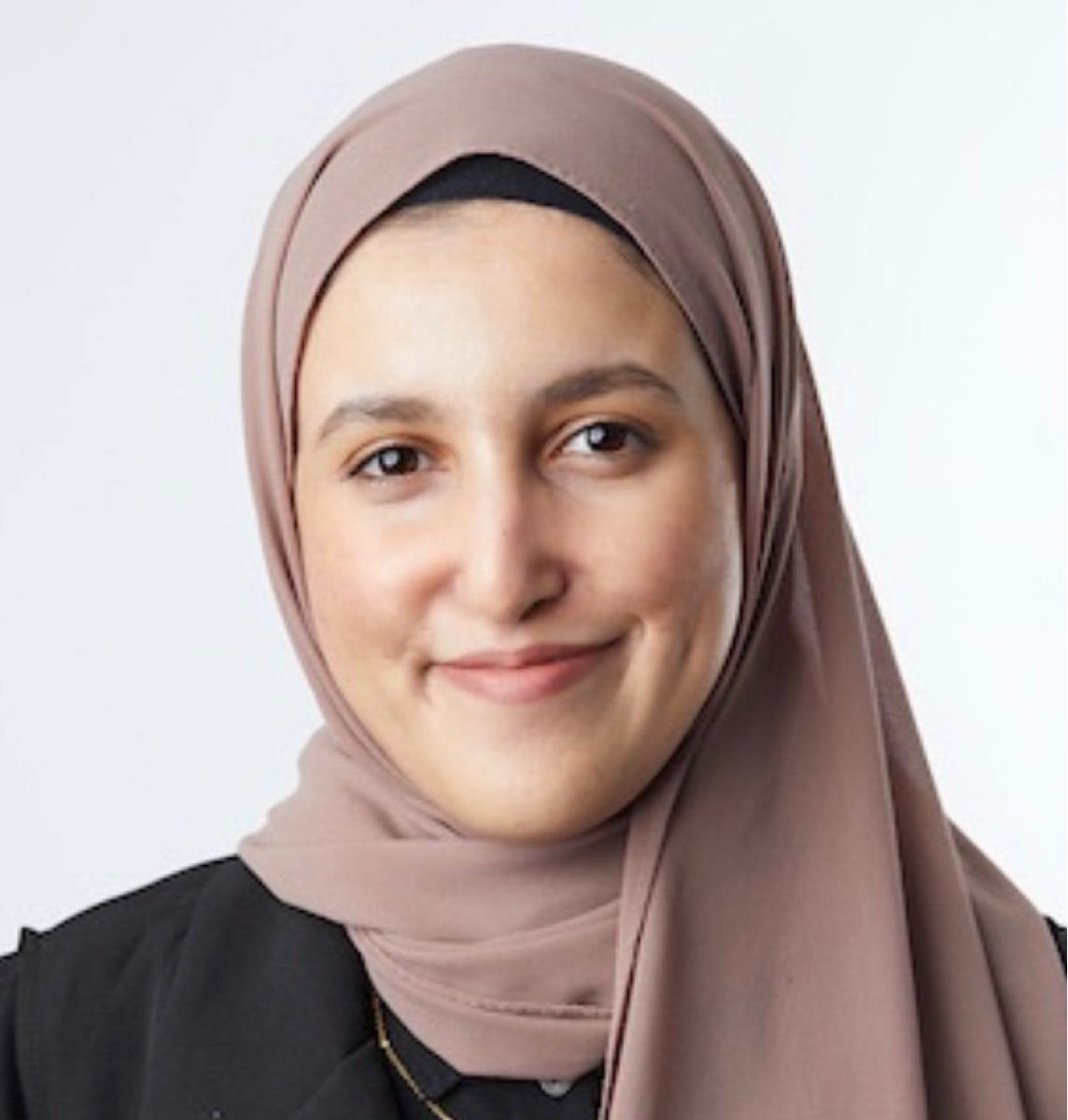 Hadil – Medium