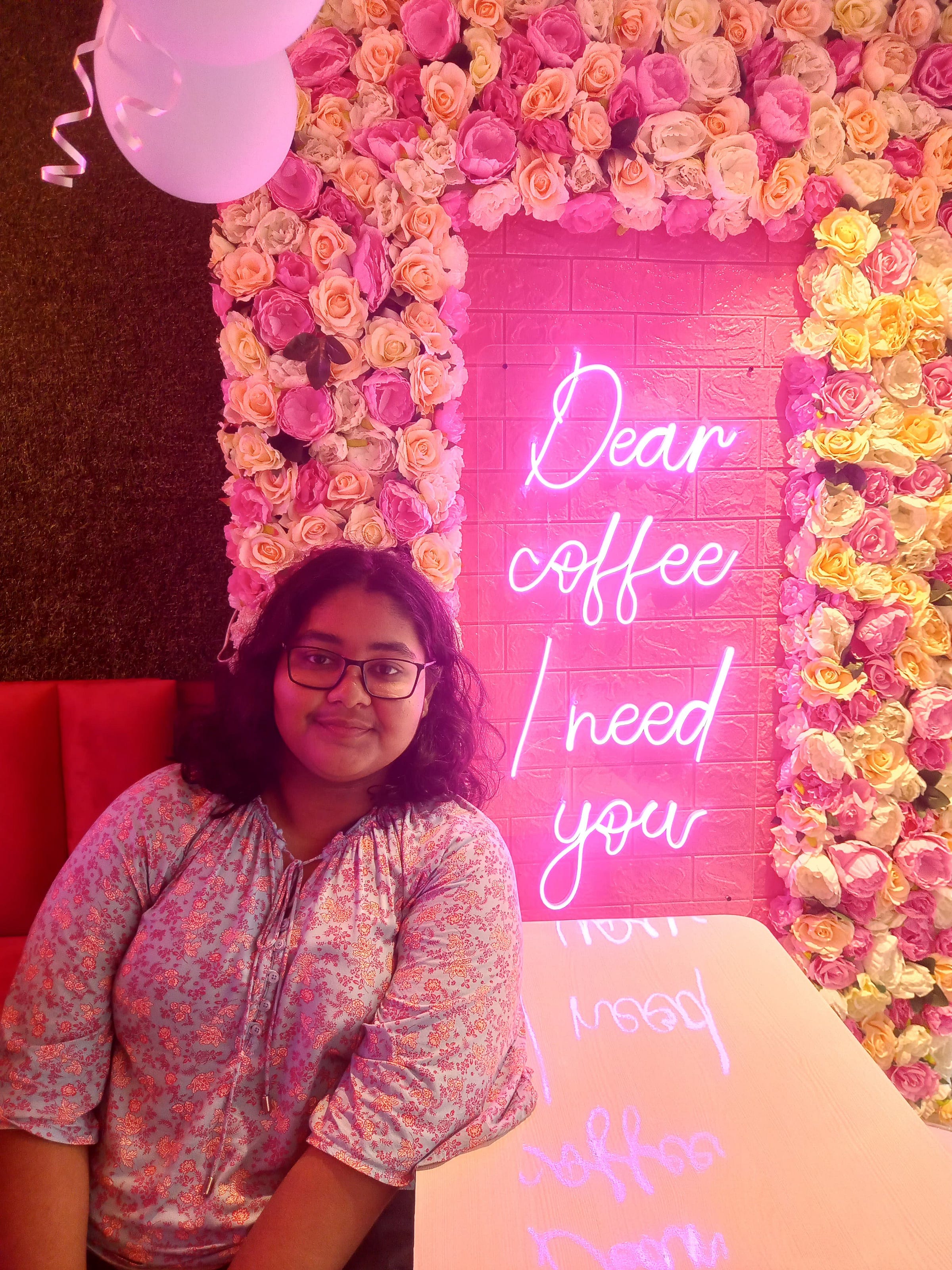 Neela Das – Medium