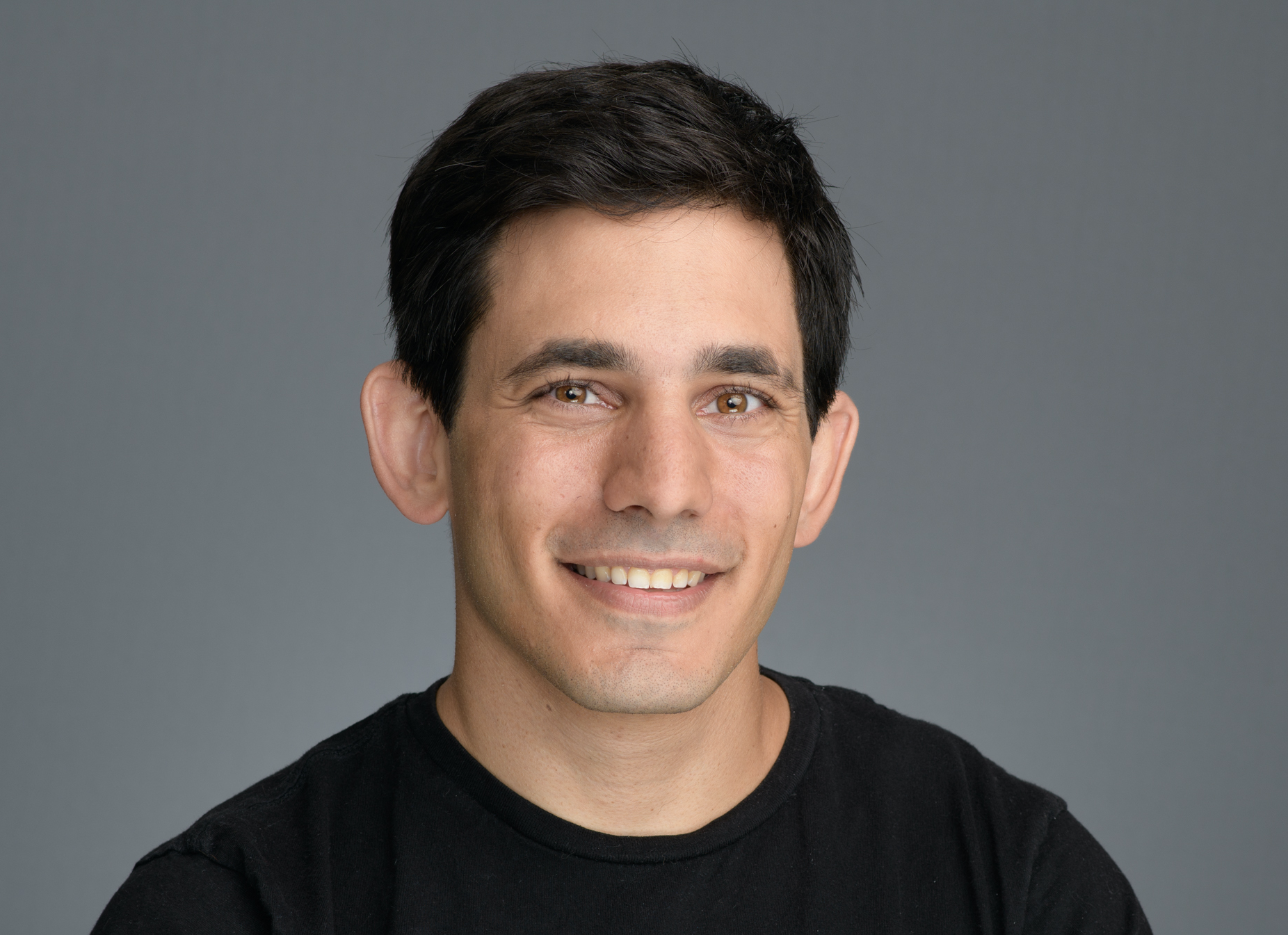 Amir Naveh Medium
