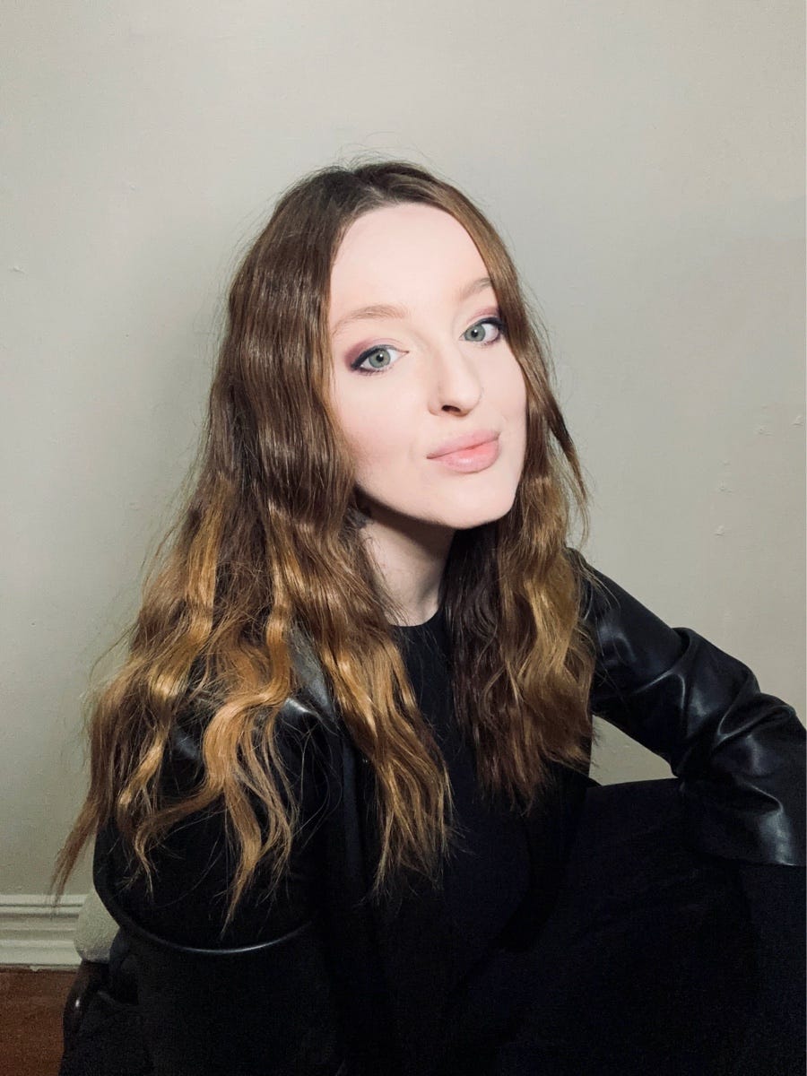 Jess Natale – Medium