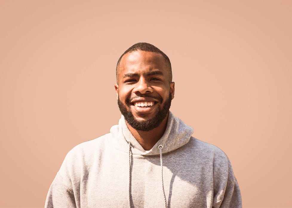 Micah Bowie – Medium