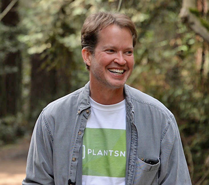 Eric Ralls – Medium