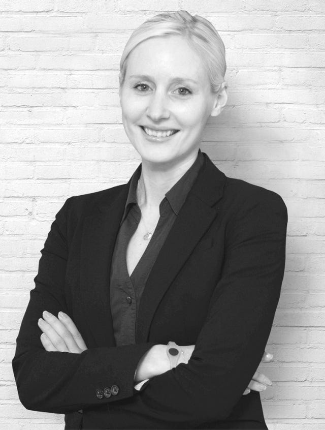 Anna Abraham Medium