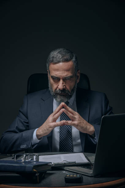 Analyst Medium