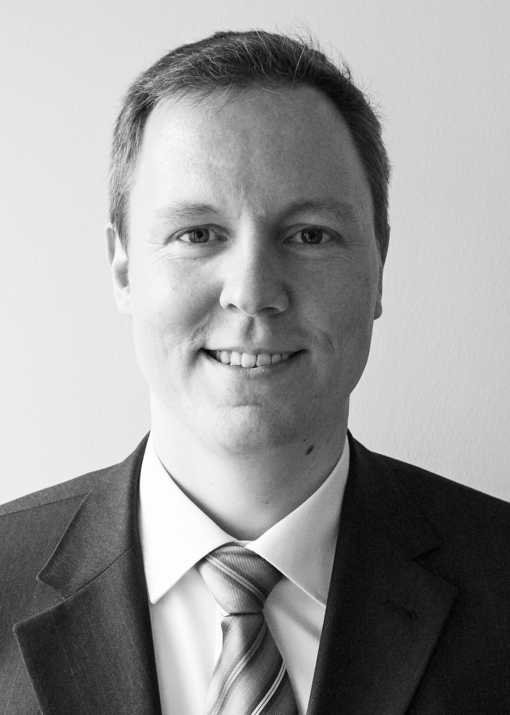 Hendrik Ahrens Medium Hendrik ahrens medium